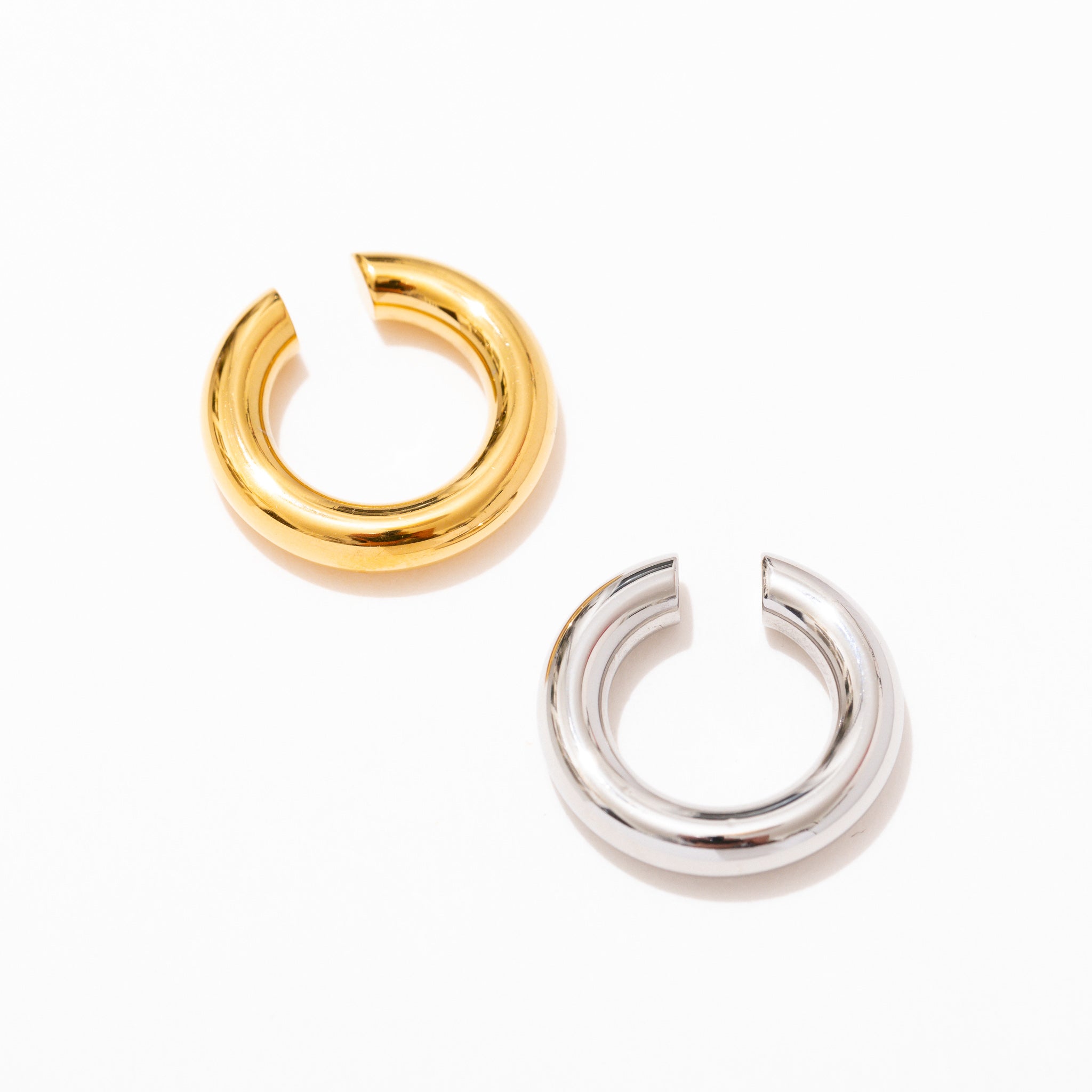 Chunky Ear Cuff - Bold Statement Ear Cuff Jewelry for Women, Trendy Non-Piercing Earrings for Cartilage & Helix - Perfect for Parties, Concerts & Everyday Wear
