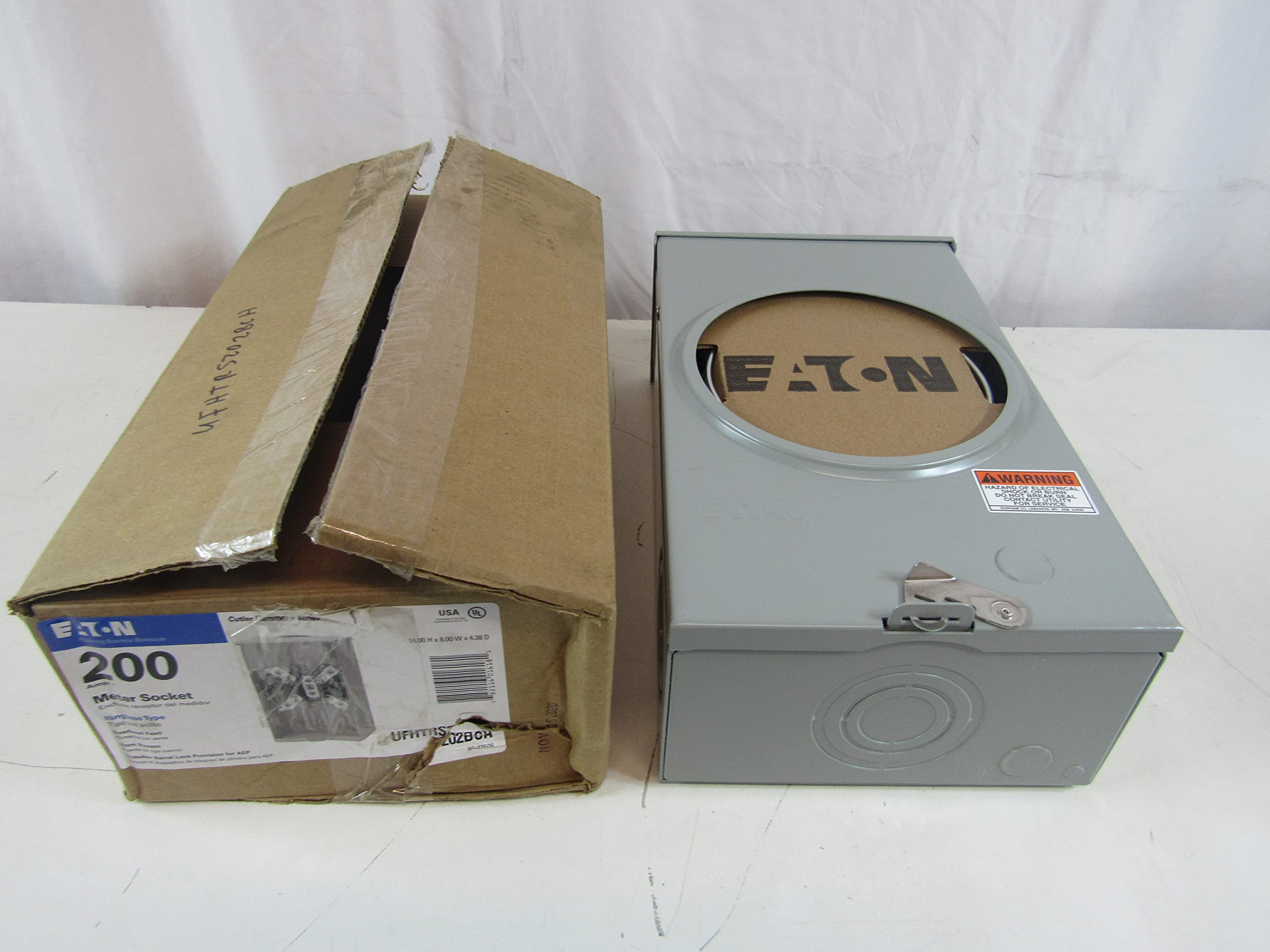 Eaton Cutler-Hammer 200 Amp Ringless Overhead Meter Socket - Heavy Duty Electrical Panel for Residential & Commercial Use