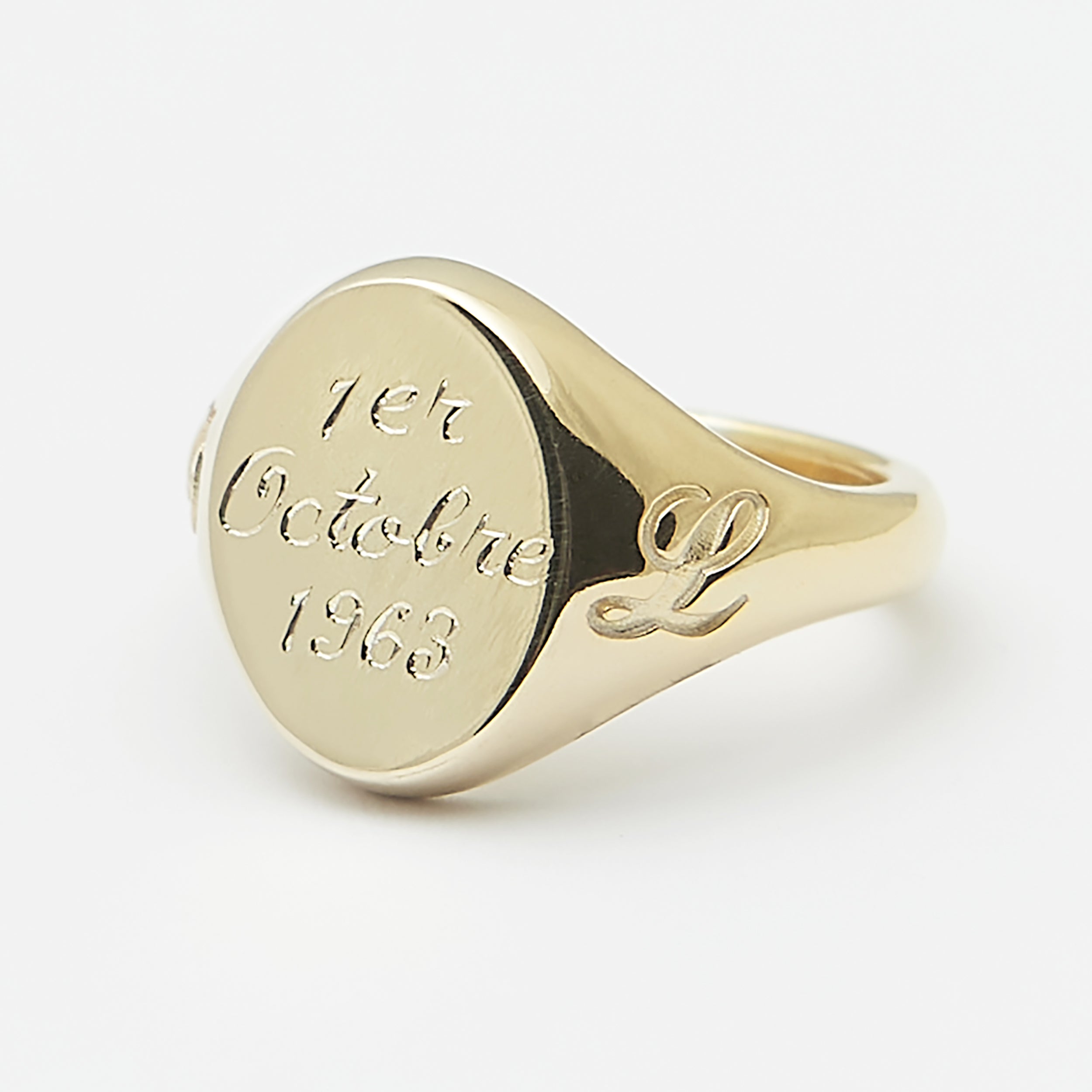 **Elegant Gold Gaston Signet Ring for Men & Women - Personalized Engraved Jewelry Gift for Weddings, Anniversaries & Special Occasions**