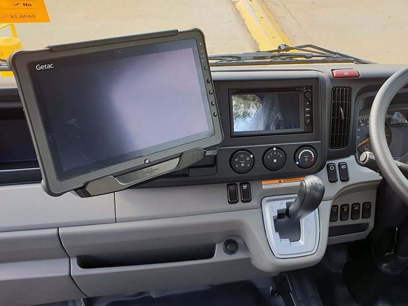 Industrial Evolution InDash Mount for Mitsubishi Fuso Canter (2010+) - Secure Dashboard Phone Holder for Truck Drivers - Perfect for GPS Navigation & Hands-Free Calling