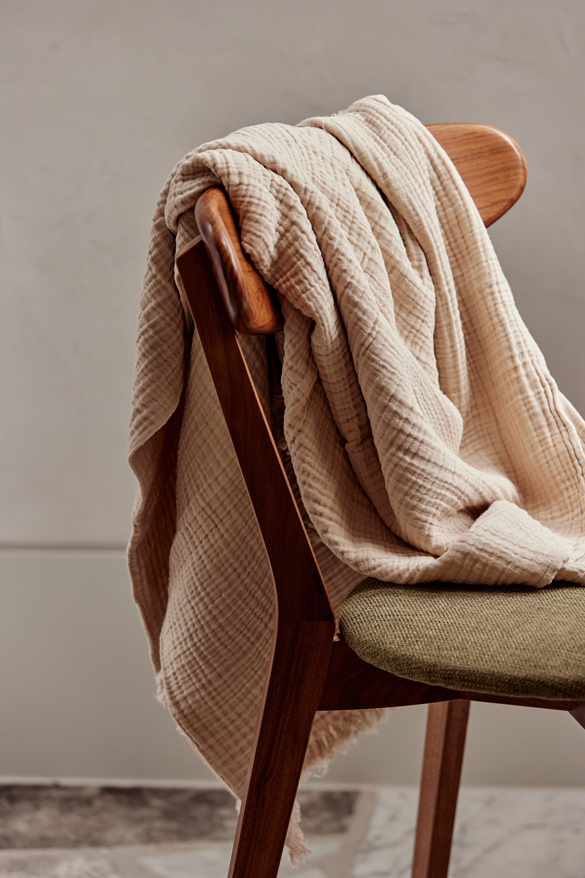 Enes Soft Cotton Throw Blanket - Cozy & Lightweight for Couch, Bed, or Travel - Clay Color Home Decor Gift