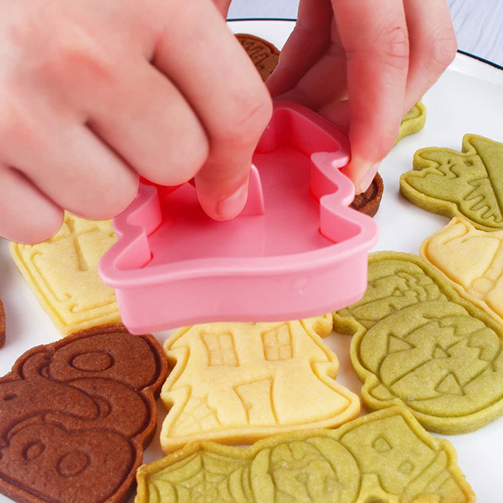 6-Piece Halloween Cookie Cutters Set - Pumpkin, Ghost & Bat Shapes - Durable PP Plastic Biscuit Molds for DIY Baking - Perfect for Halloween Party Treats, Classroom Activities & Holiday Baking Gifts