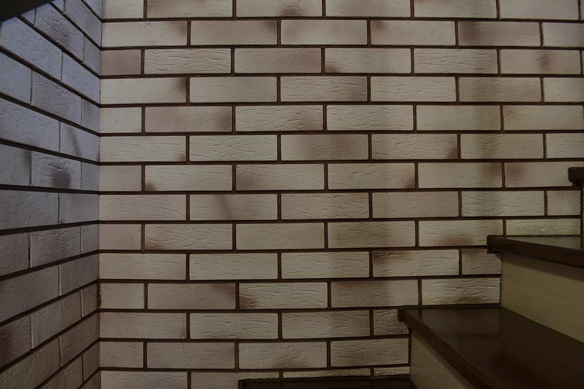 18-Piece SvitMolds DIY Concrete Molds Set - Plastic Antique Brick Veneer Molds for Wall Tiles & Plaster Decor | Perfect for Home Renovation, Garden Pathways & Interior Design Projects