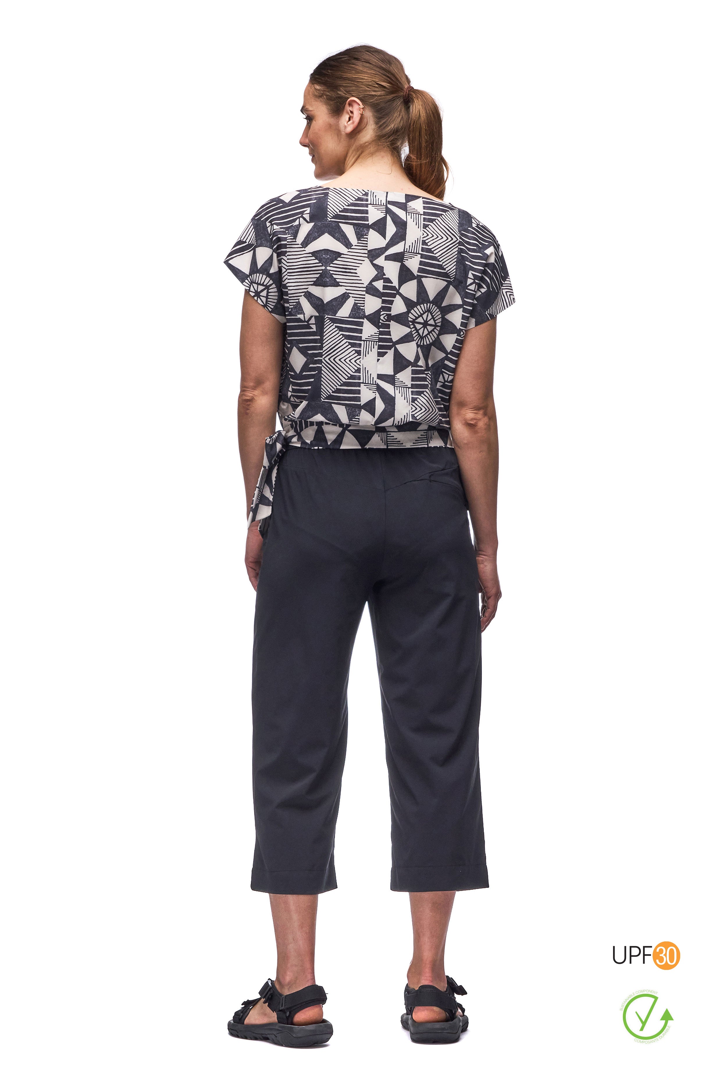 Indyeva Aleste SS Women's T-Shirt - Soft Cotton Casual Tee for Everyday Wear | Perfect for Workouts, Lounging & Street Style