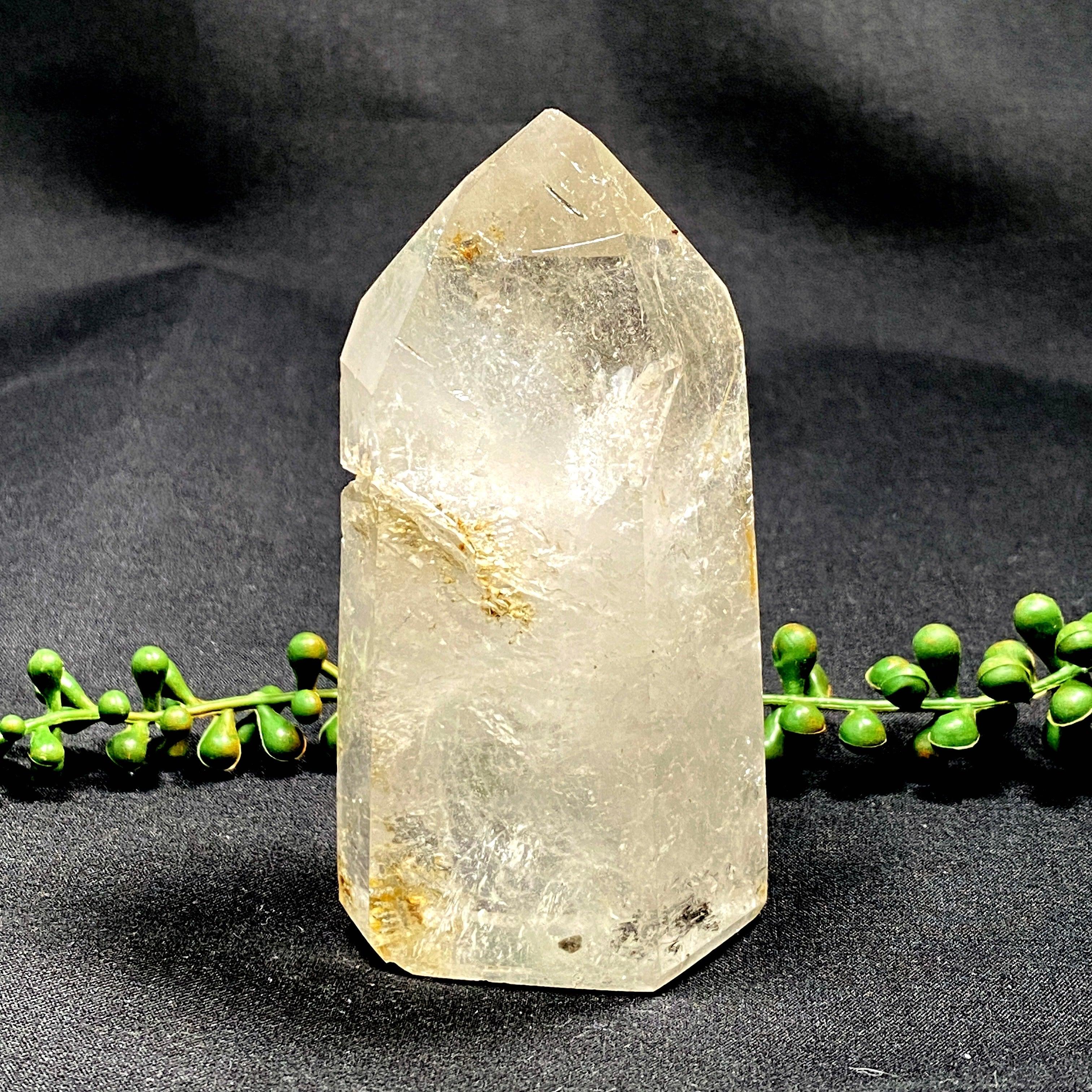 Natural Clear Quartz Point Crystal - Healing Stone for Meditation, Energy Cleansing & Chakra Balancing - Perfect for Home Decor, Yoga & Spiritual Practices
