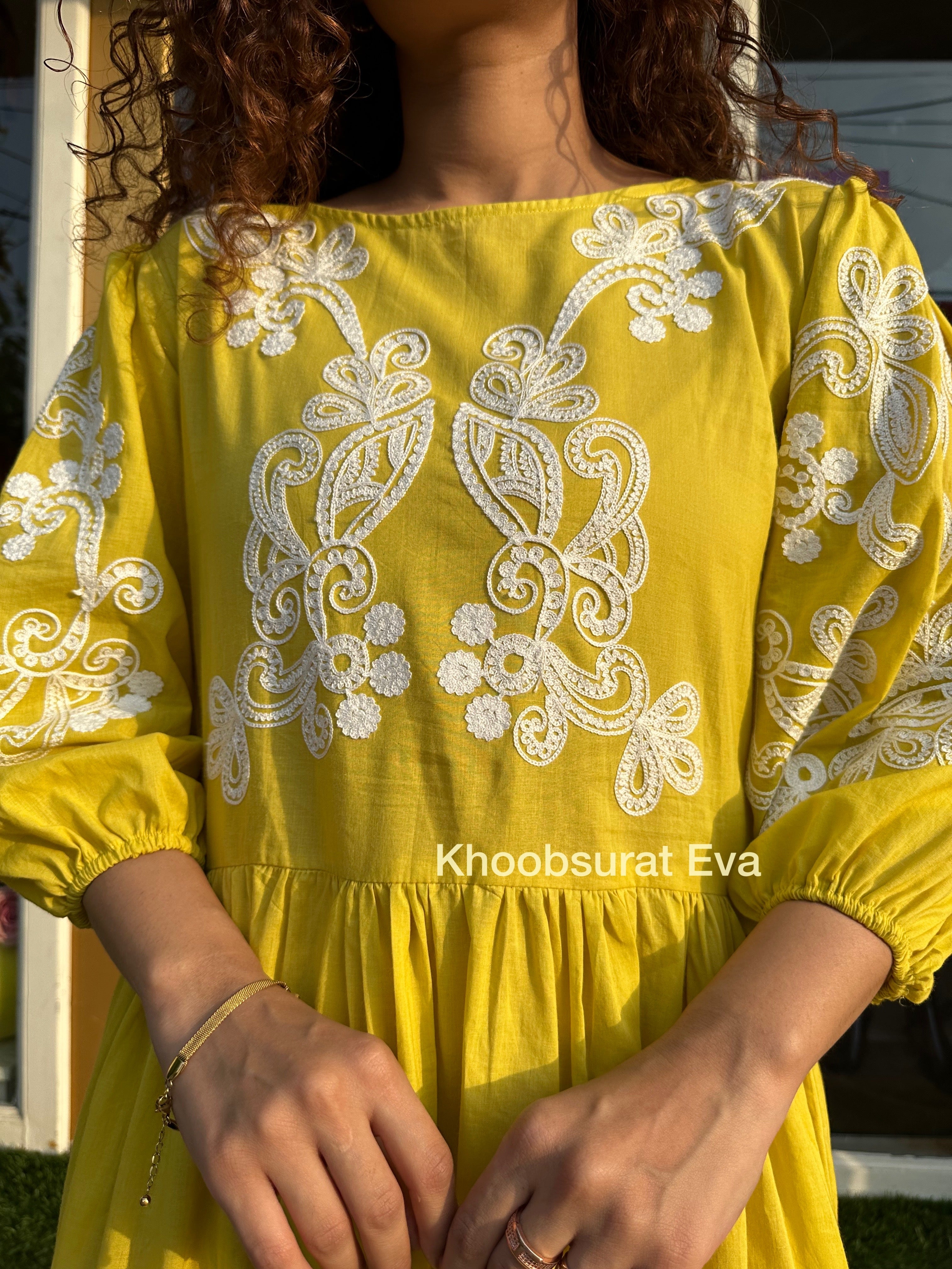 Stylish Citrus Swirl Yellow Maxi Dress for Women - Flowy Summer Beach Dress, Boho Chic Vacation Outfit - Perfect for Beach Parties, Vacations & Casual Outings