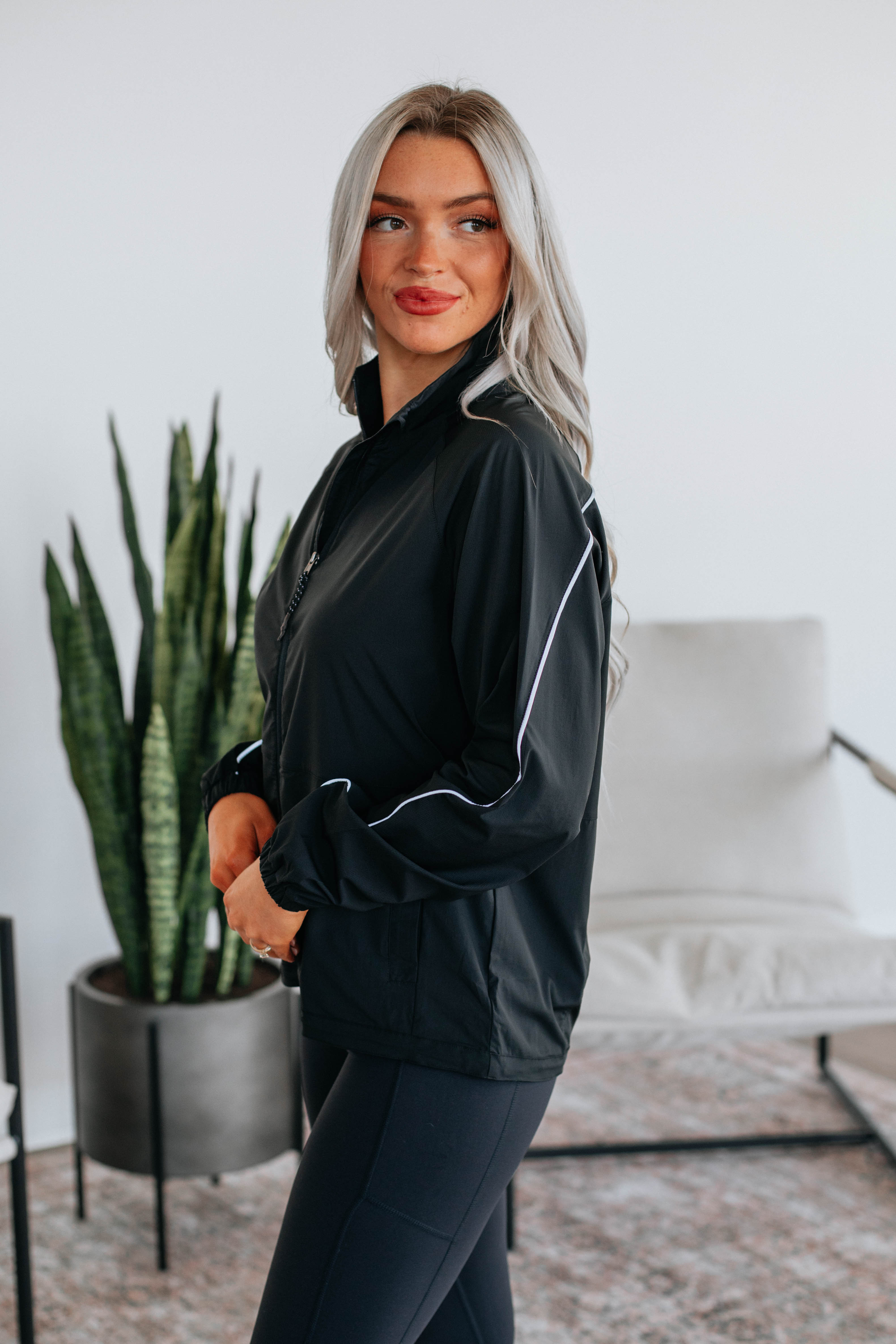 Aftyn Active Jacket for Women - Lightweight Waterproof Windbreaker with Hood - Perfect for Hiking, Running & Outdoor Adventures