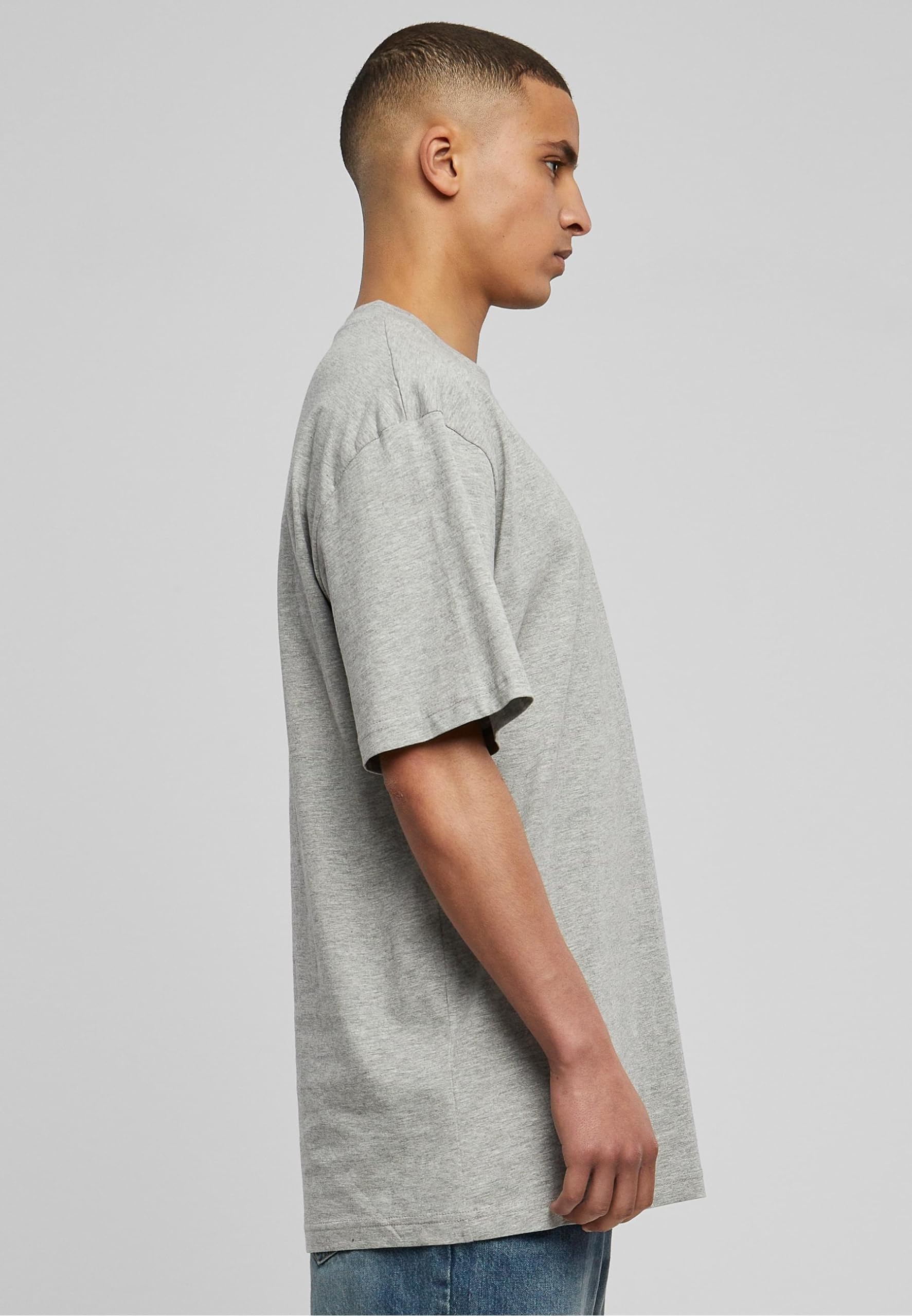 4XL Tall Tee for Men - Soft & Comfortable Oversized Grey T-Shirt - Perfect for Casual Wear, Street Style & Lounge