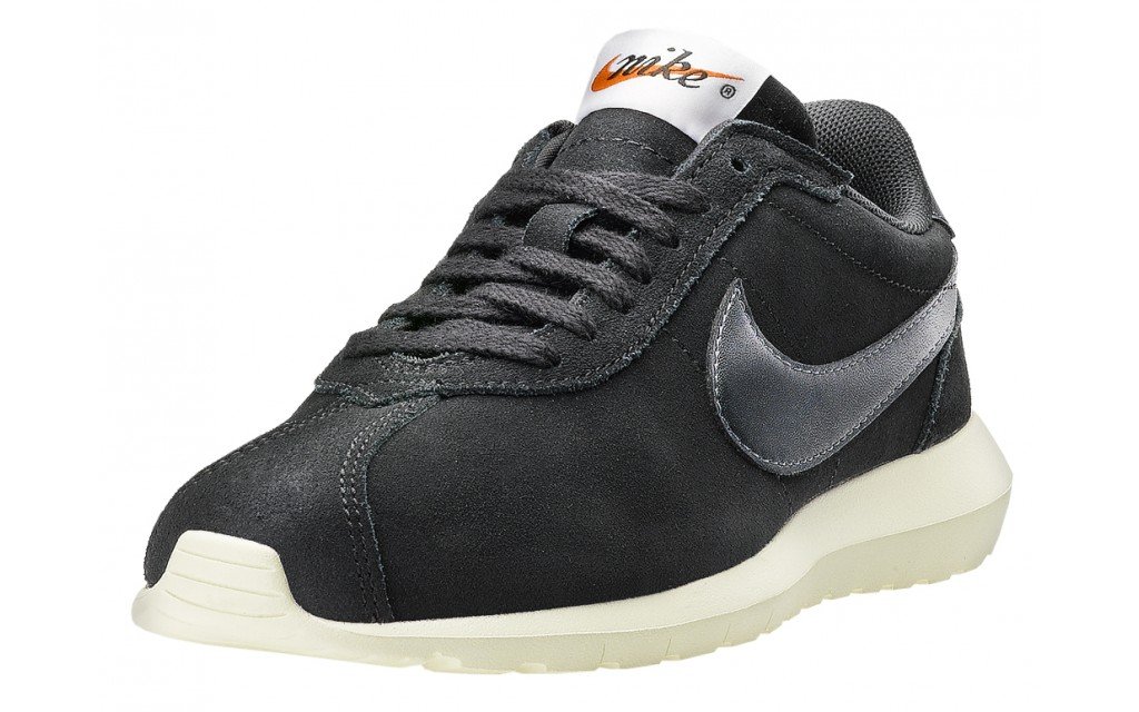Nike Women's Running Sneakers - Lightweight Comfortable Athletic Shoes for Jogging, Gym & Casual Wear