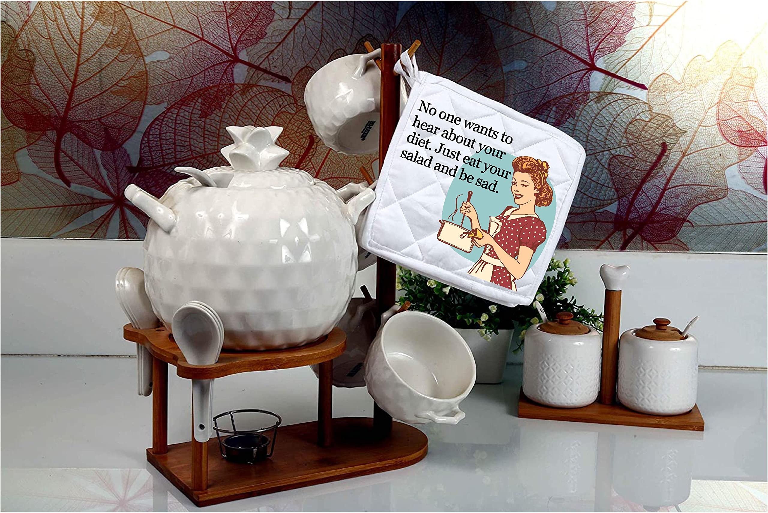 Funny Baking Pot Holder Set of 2 - Heat Resistant Oven Mitts with Motivational Sayings - Kitchen Hot Pads for Cooking, Baking & Grilling - Perfect Housewarming Gift for Baking Lovers (Ideal for Holiday Baking, BBQ Parties & Kitchen Decor)