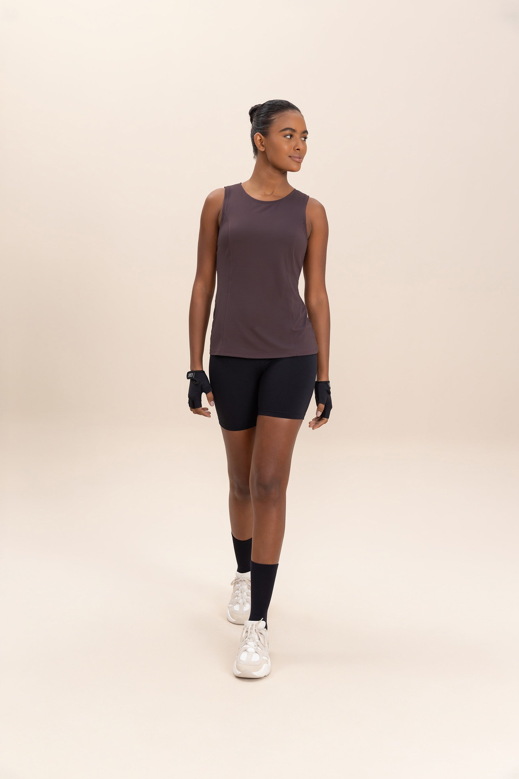 Action Line Tank Top for Women - Breathable & Comfortable Workout Shirt - Perfect for Gym, Yoga, Running & Summer Outfits