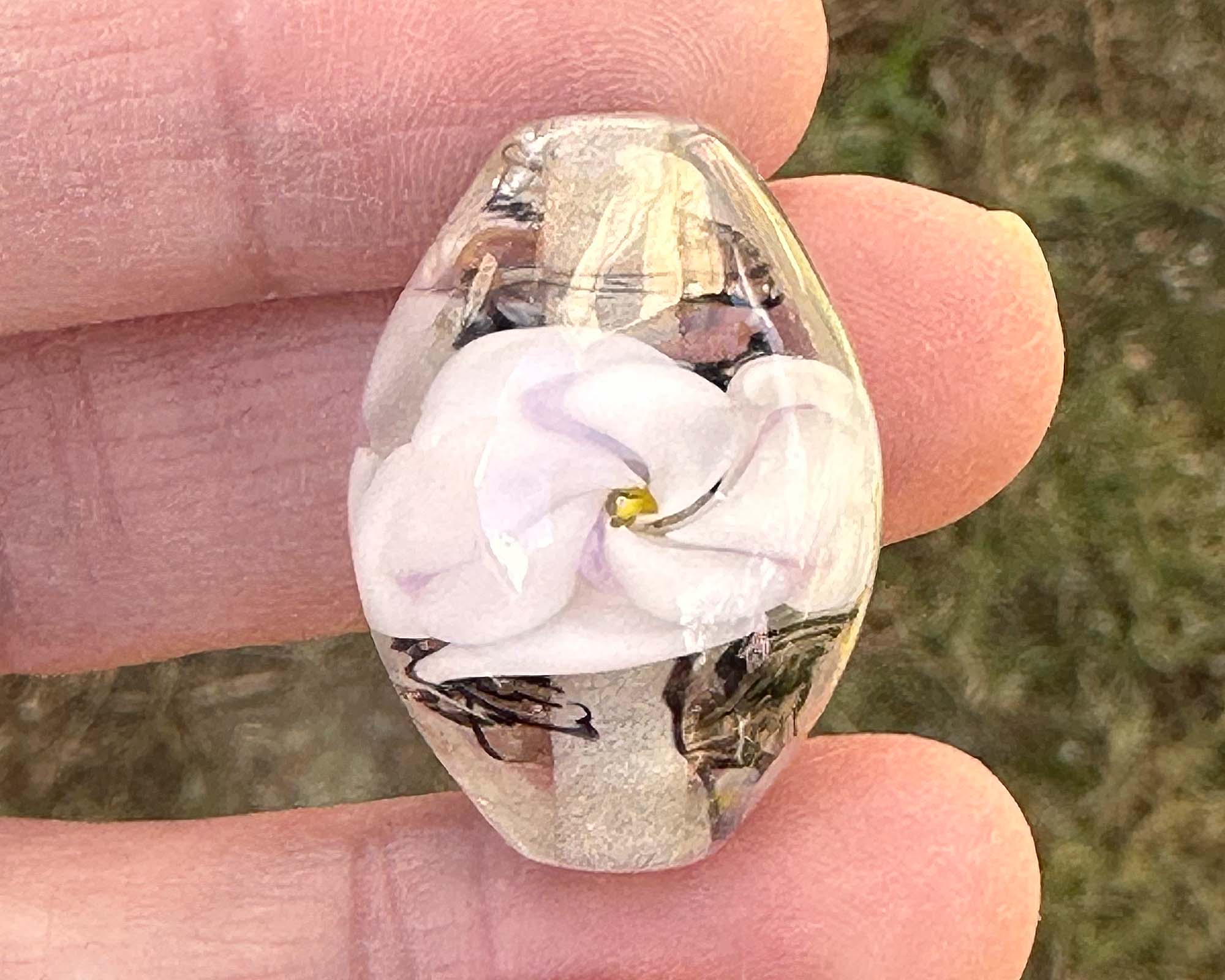 White Floral Shimmer Lampwork Focal Bead SRA - Handmade Glass Bead for Jewelry Making, DIY Crafts & Beading Projects - Perfect for Necklaces, Bracelets & Earrings