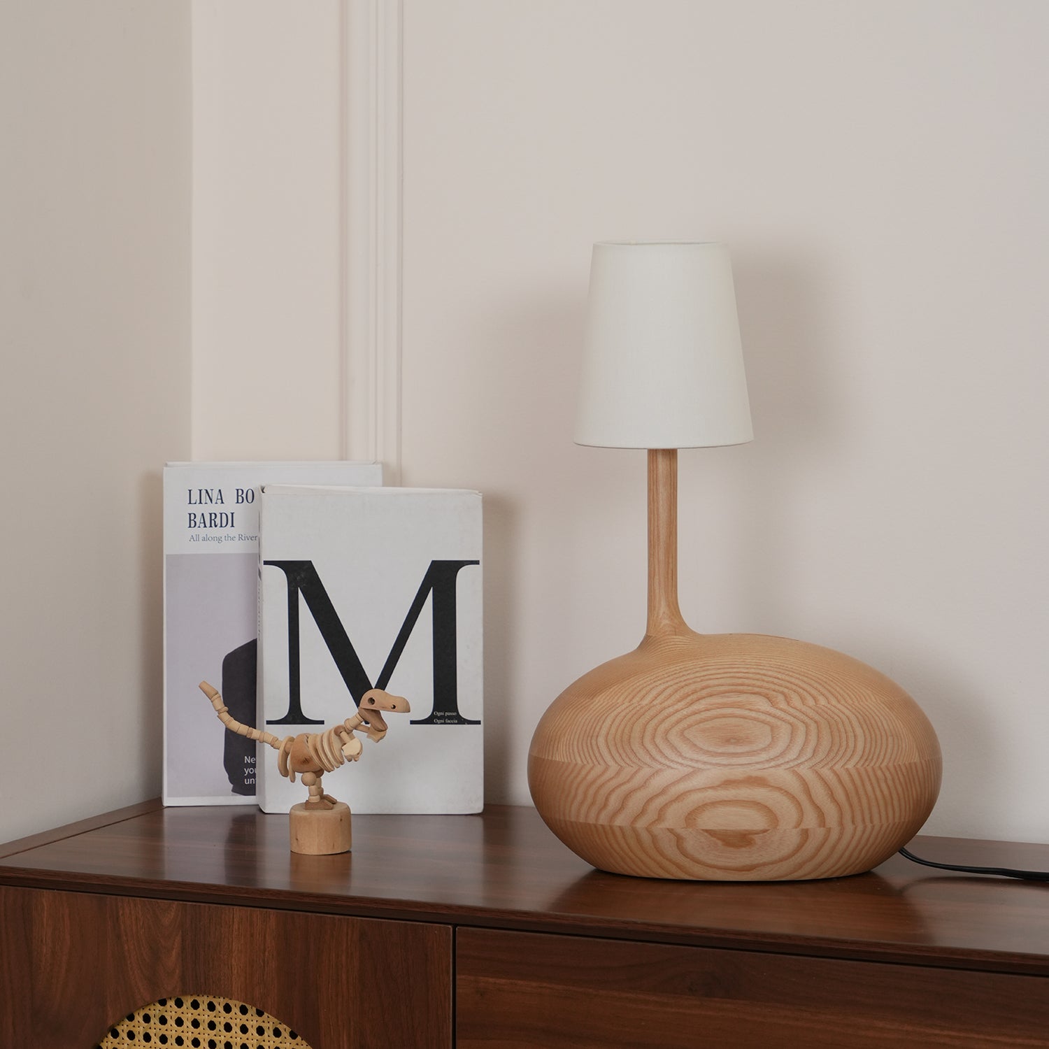 Snail-Shaped LED Night Light - Cute & Dimmable Desk Lamp for Kids Room, Nursery, Bedroom - Perfect for Reading, Decor, and Relaxation