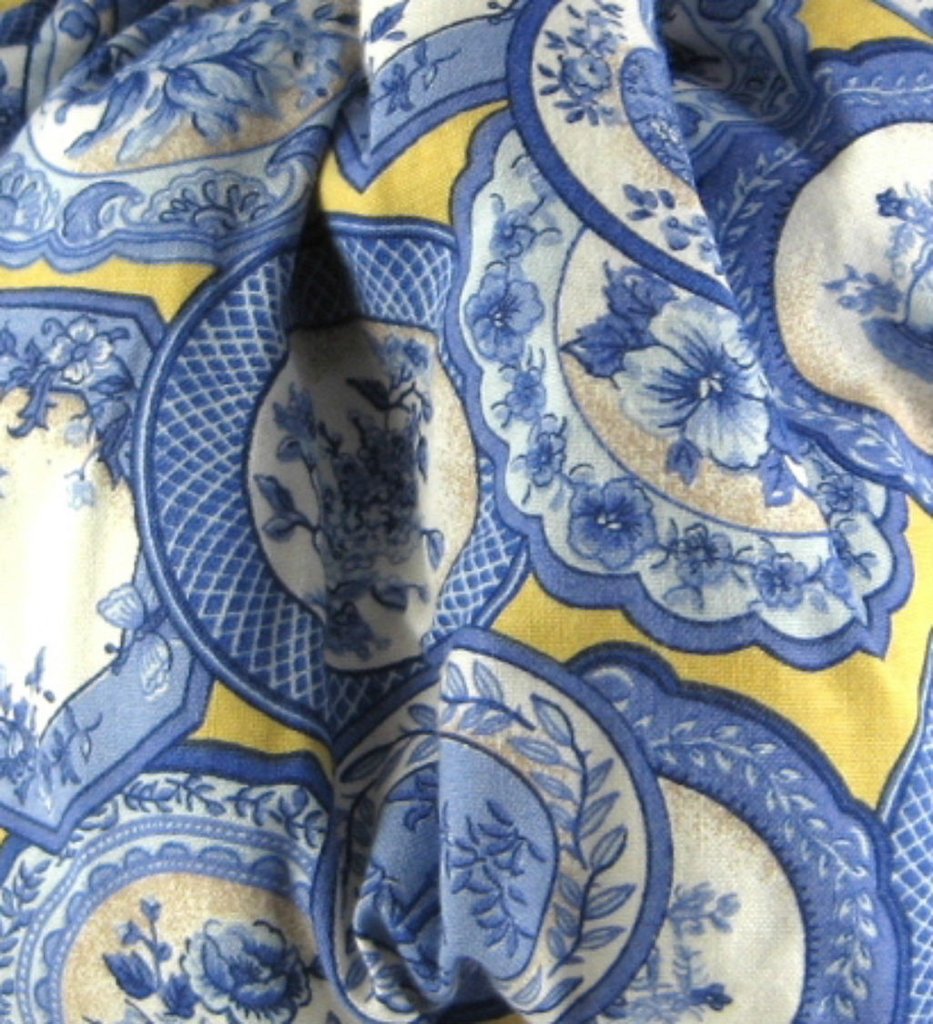 Handmade Tea Cozy Padded with Blue and White Plates Design on Yellow-Blue Lining - Perfect for Afternoon Tea, Gifts & Kitchen Decor (USA Made)