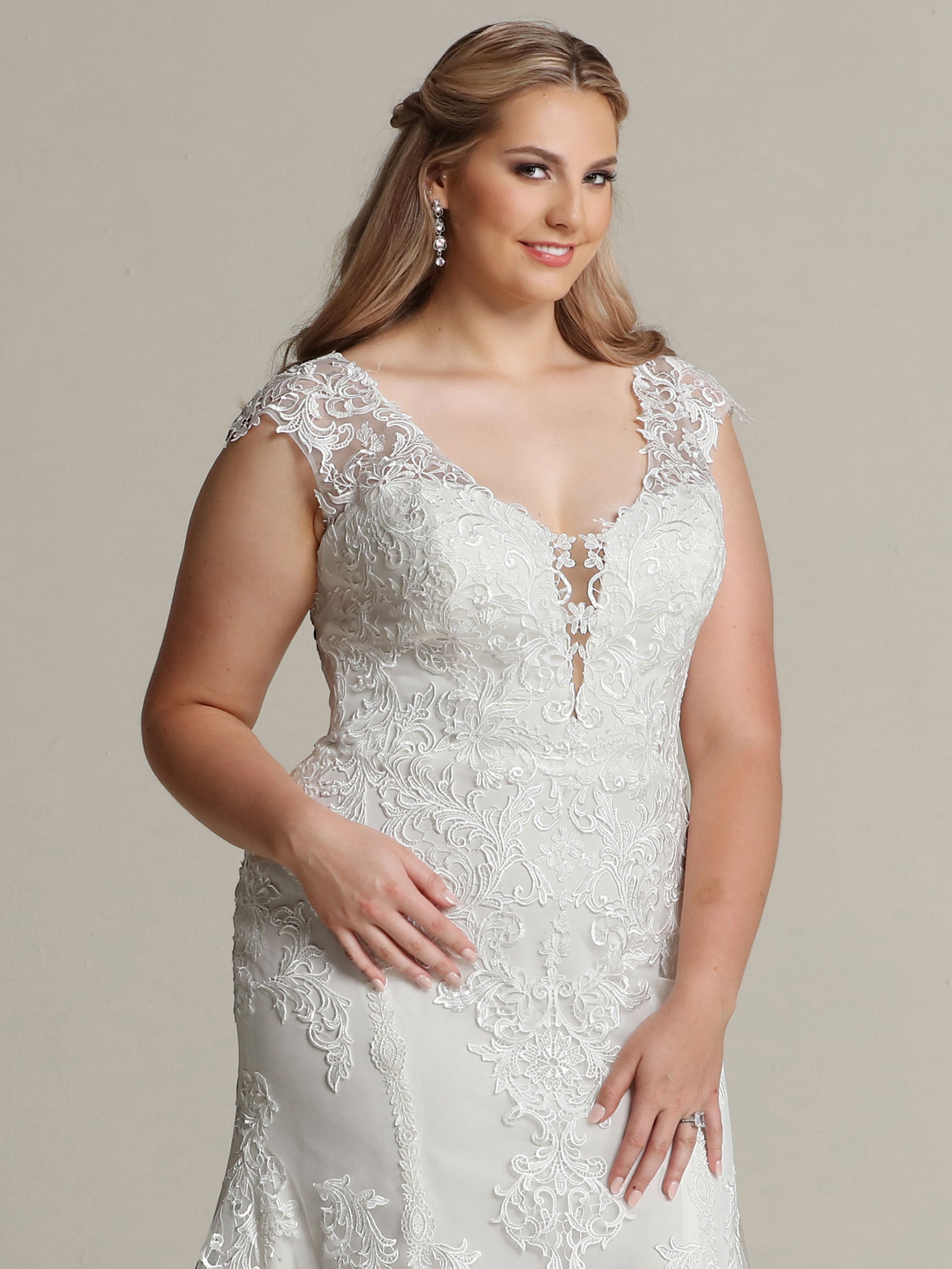 Faith Tried On Sample - Premium Fashion Apparel for Women | Perfect for Casual Wear, Parties & Special Occasions