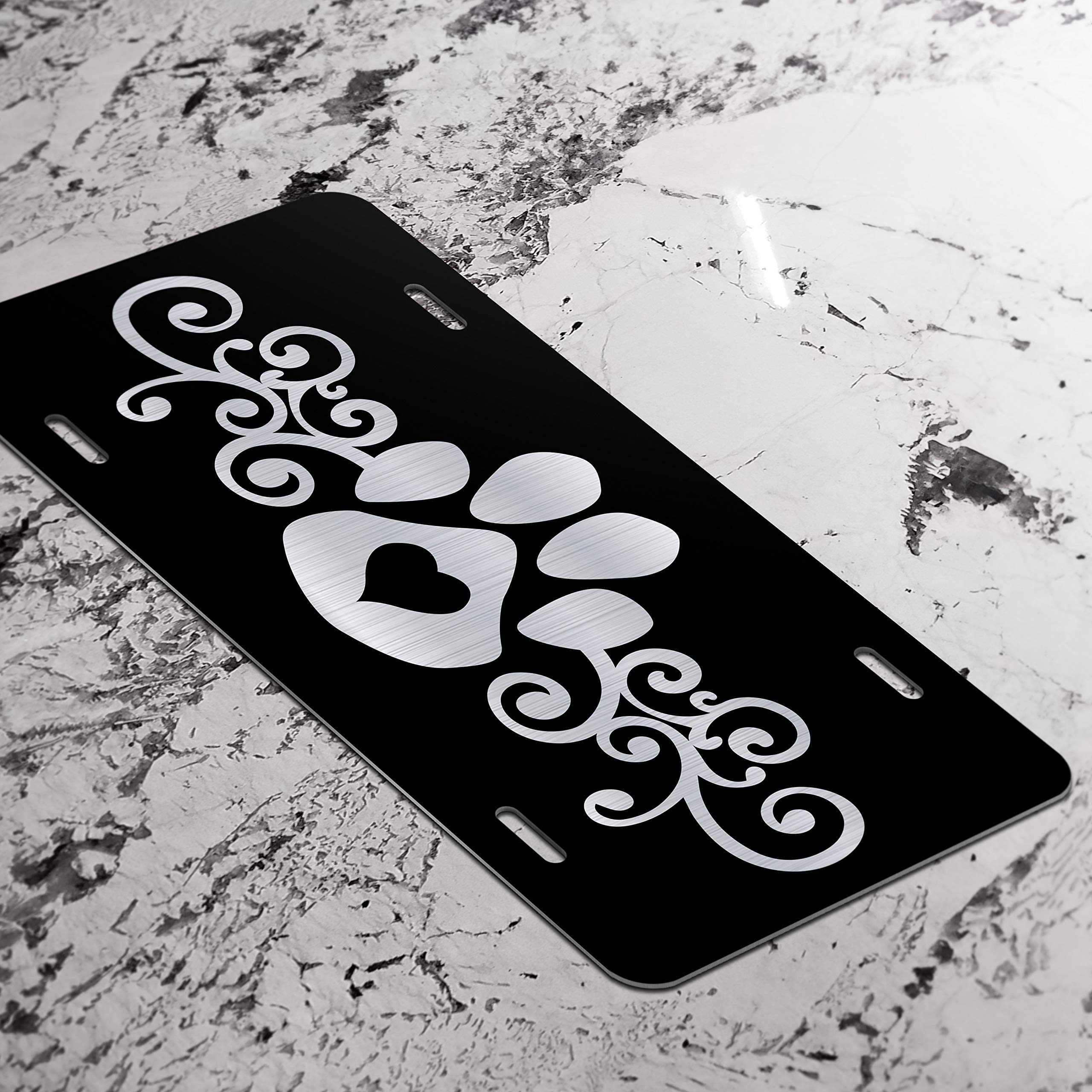 Personalized Pet Dog Vanity License Plate - Custom Engraved with Dog Paw & Heart Design - Perfect for Dog Lovers & Car Decoration