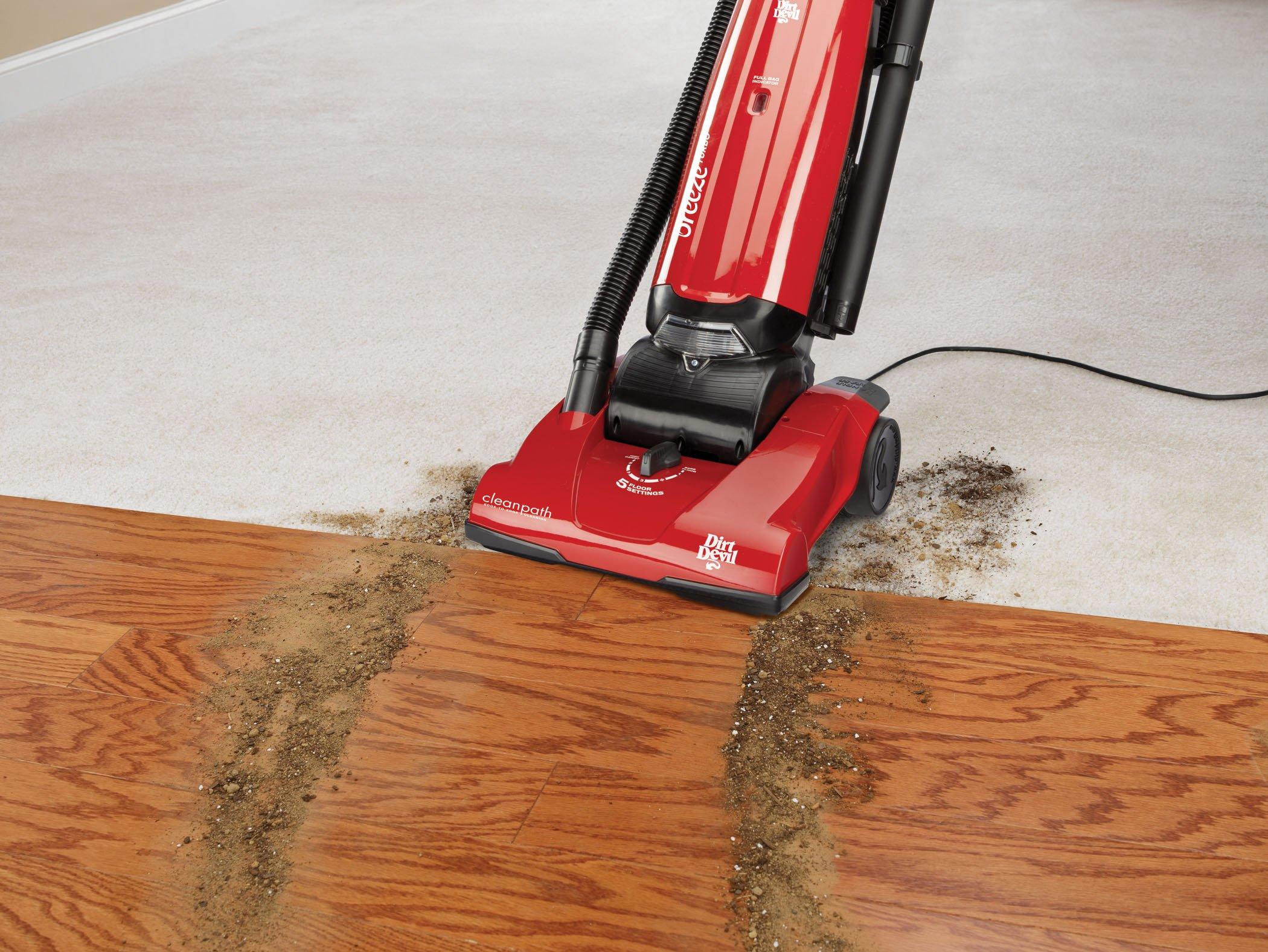 Breeze Stretch Bagged Upright Vacuum Cleaner - Powerful Suction for Pet Hair, Hardwood Floors & Carpets - Perfect for Home Cleaning & Quick Pickup