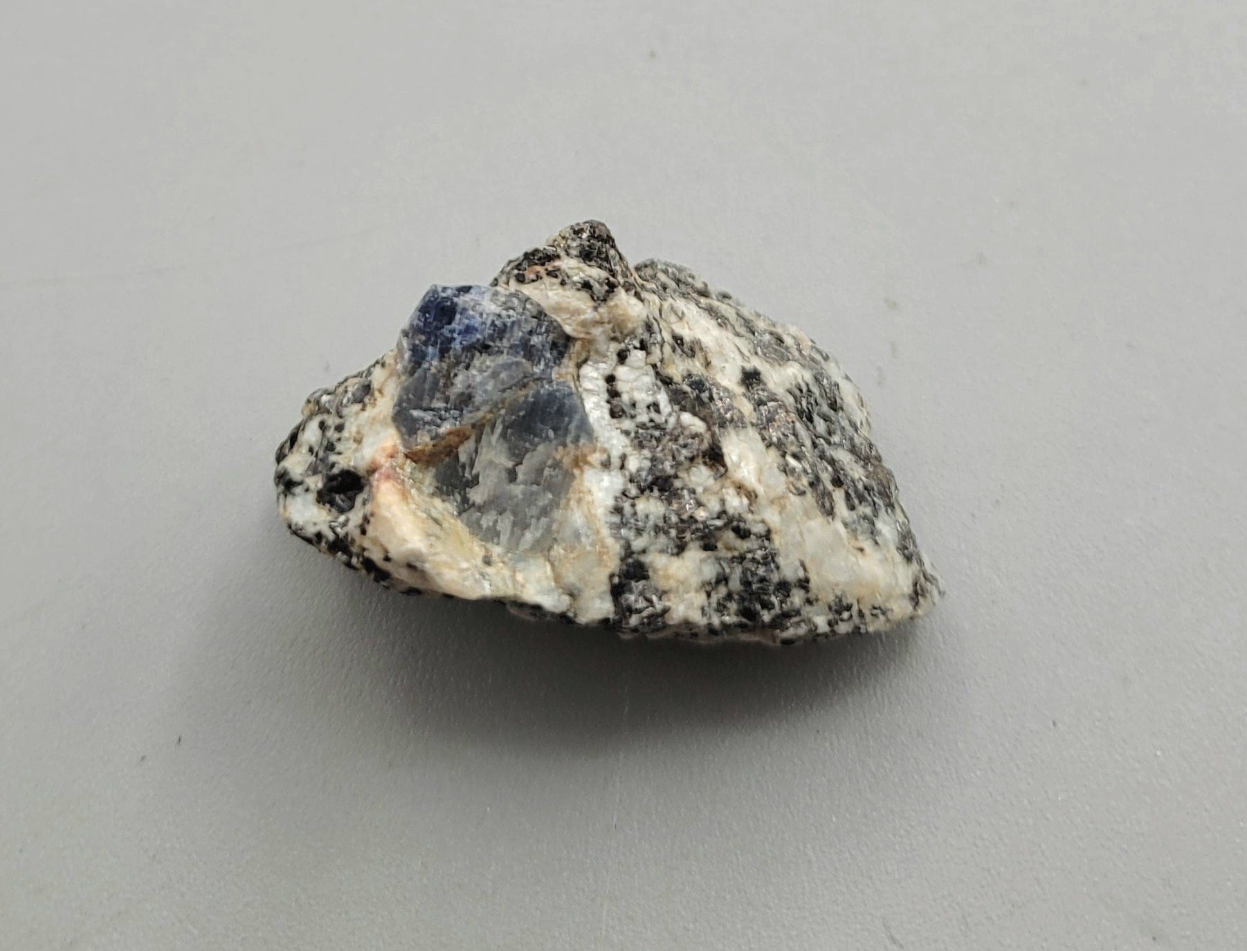 Natural Canadian Sapphire in Biotite Mica Matrix - Genuine Raw Gemstone Specimen for Jewelry Making, Mineral Collection & Spiritual Healing