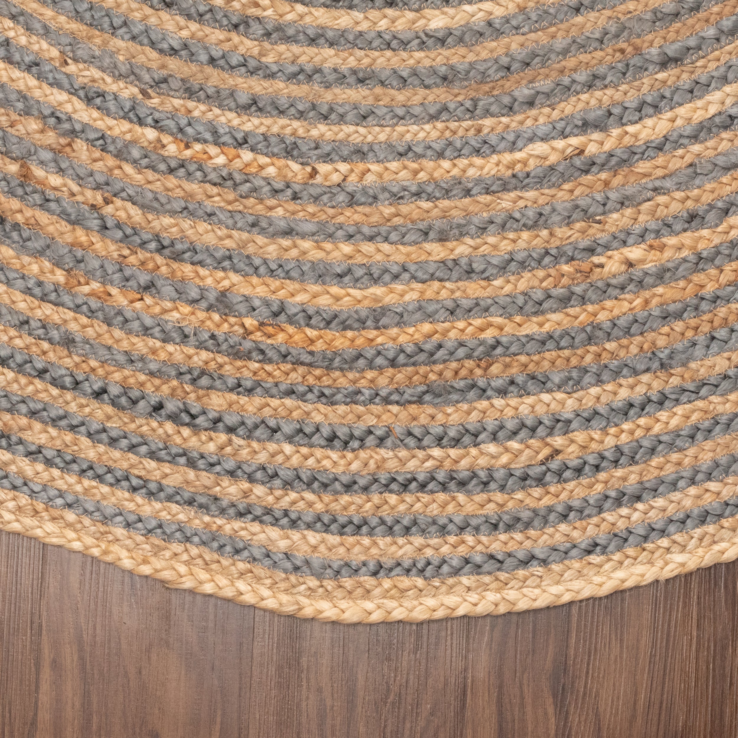Braided Jute Reversible Handwoven Rug - Natural Fiber Indoor/Outdoor Area Rug for Living Room, Bedroom, Patio & Deck - Eco-Friendly Home Decor