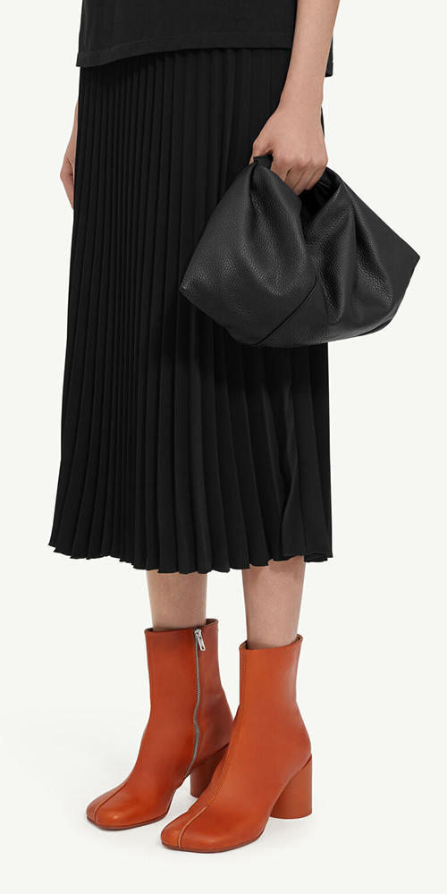 Japanese Draped Leather Crossbody Bag for Women - Stylish & Elegant Handbag for Daily Use, Work, and Evening Out