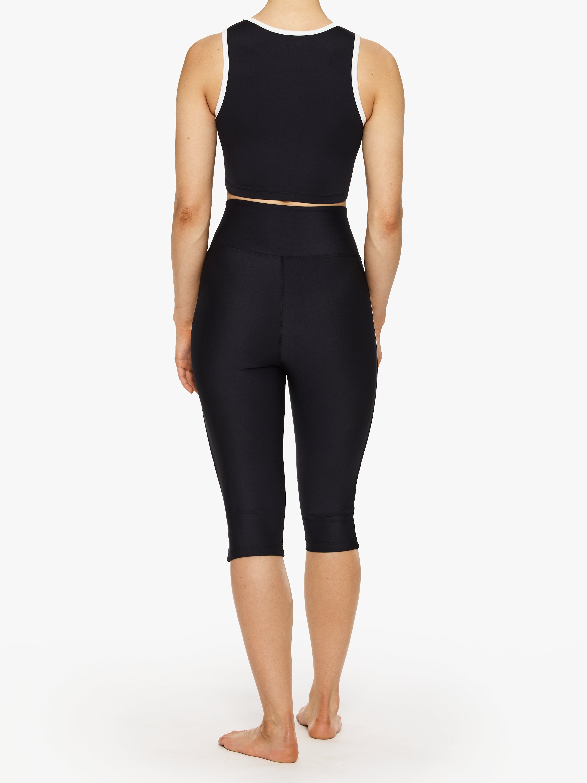 Year Of Ours Women's Football Capri Leggings - High Waisted Yoga Pants for Running, Workout & Gym - Perfect for Sports, Fitness & Casual Wear