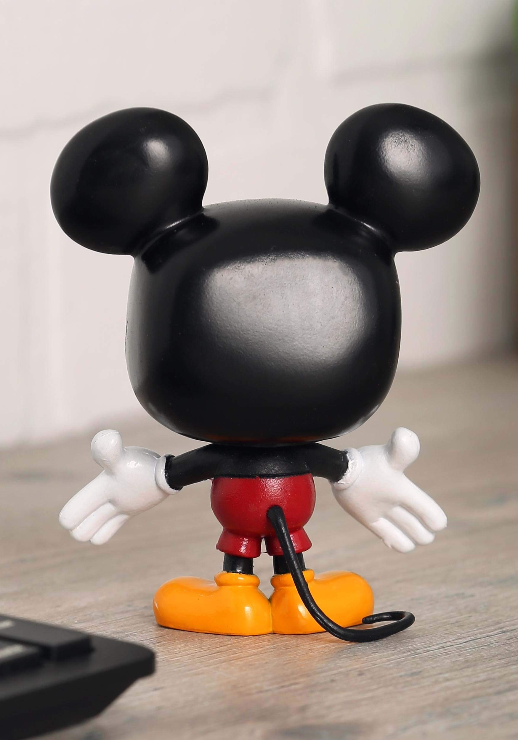 Funko POP Disney Mickey Mouse Vinyl Collectible Figure - Limited Edition Disney Character Toy for Display, Gifts & Home Decor
