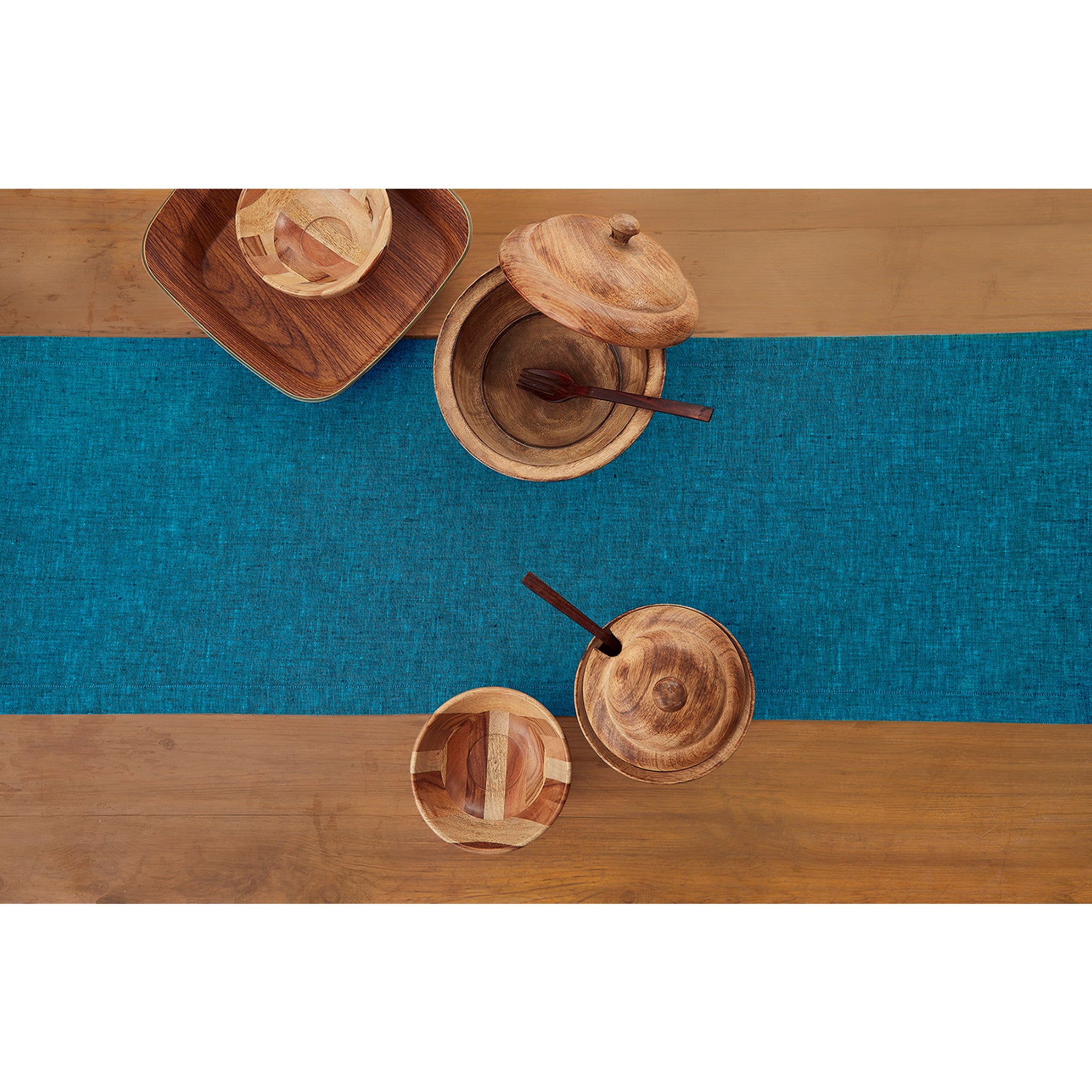 Elegant Athena Table Runner - Premium Dining Table Decor for Weddings, Holidays & Special Occasions