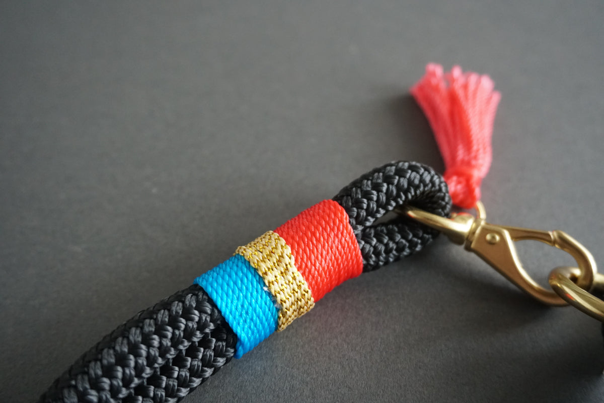 Durable Hudson Dog Rope Collar - Adjustable Pet Collar for Medium & Large Dogs - Perfect for Outdoor Adventures, Hiking & Daily Walks