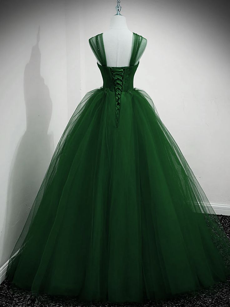 Elegant A-Line Green Long Prom Dress with Tulle Skirt - Perfect for Evening Gala, Homecoming & Formal Events - Style J4426