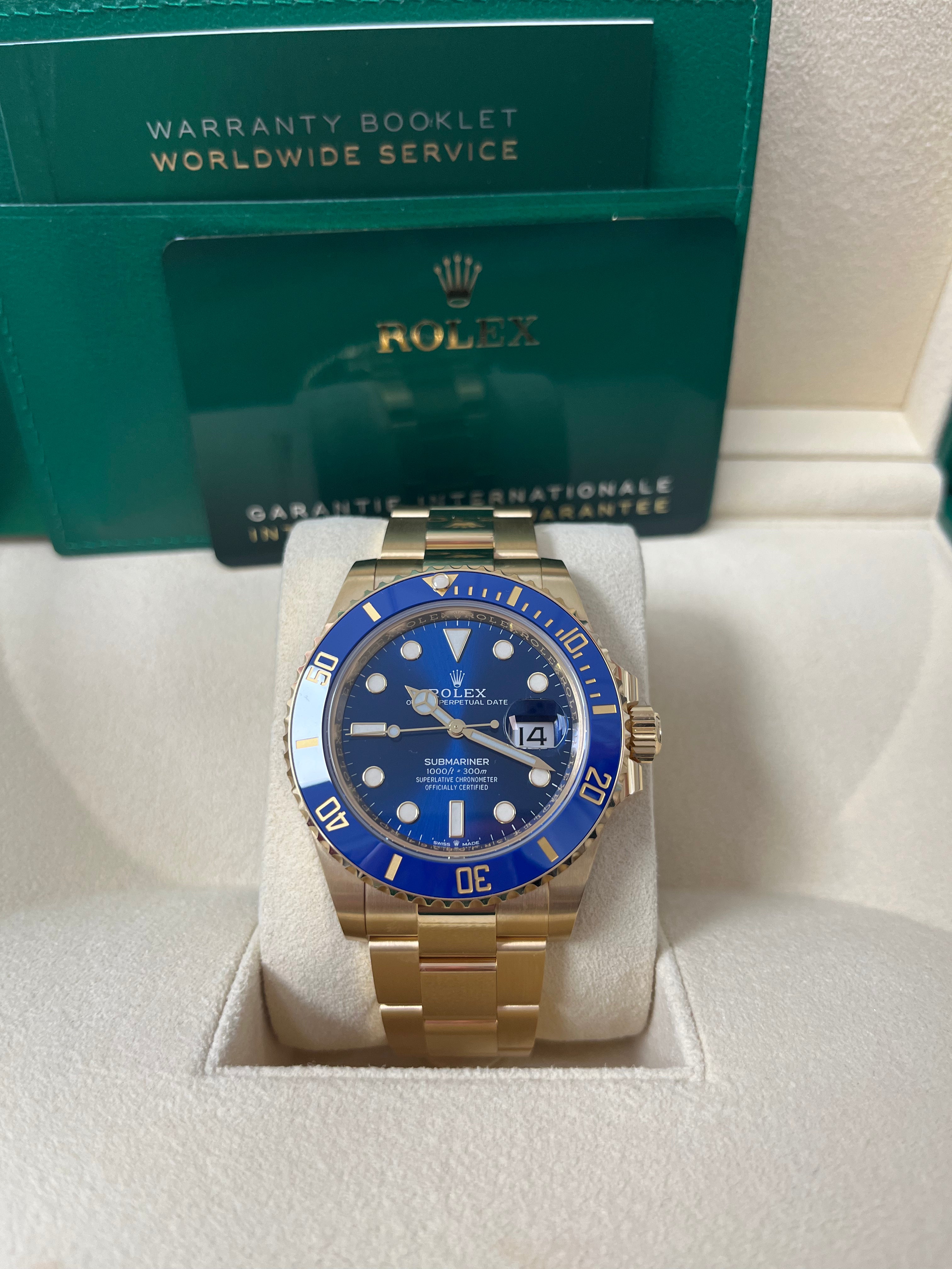 Rolex Submariner Date 18K Yellow Gold Men's Watch with Blue Ceramic Bezel & Blue Dial - Ref. 126618LB | Luxury Diving Watch for Professional Divers & Water Sports Enthusiasts