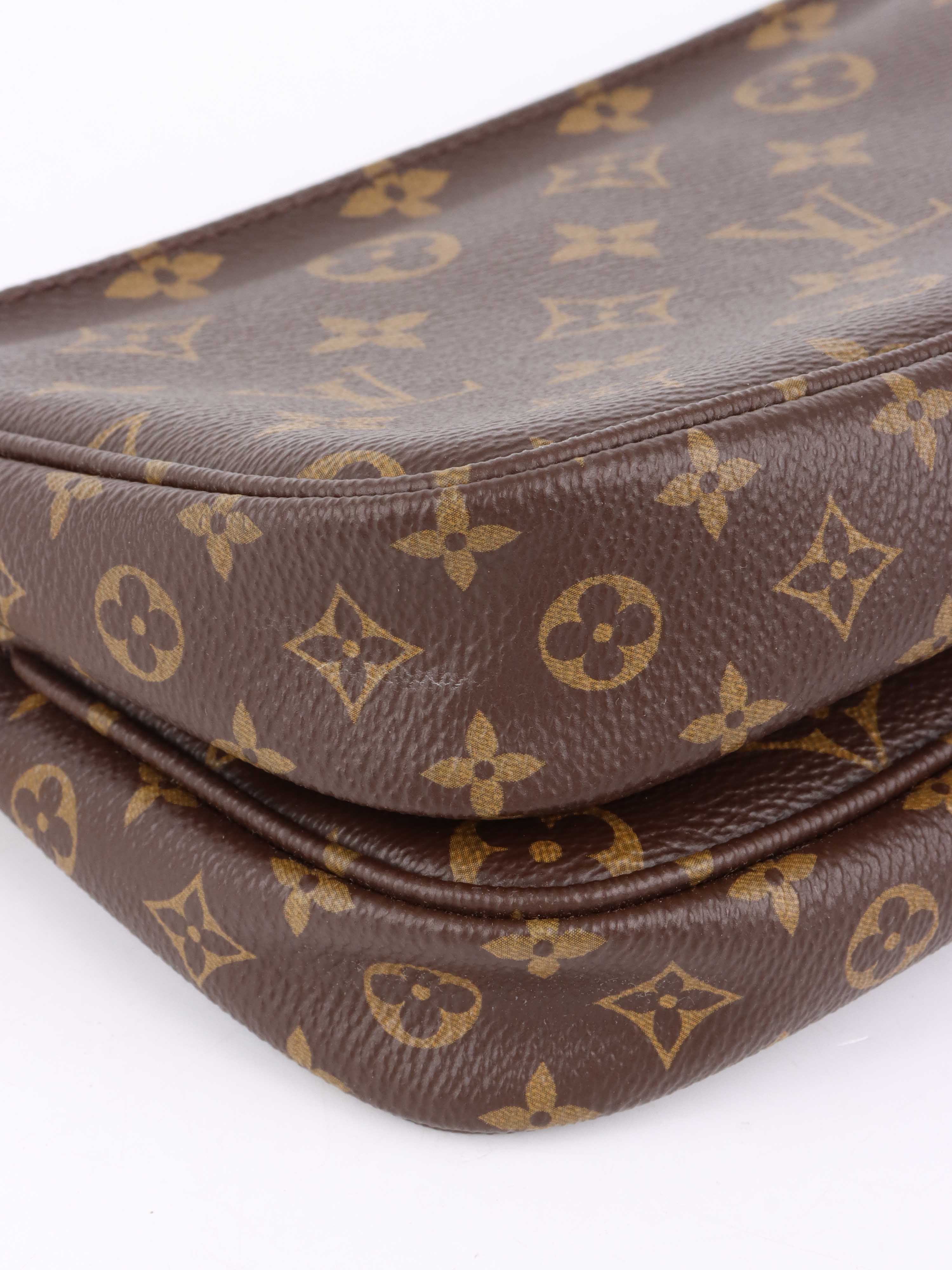 Louis Vuitton Multi Pochette Accessories Bag - Crossbody Purse with Removable Straps & Pouches - Perfect for Travel, Work & Everyday Use