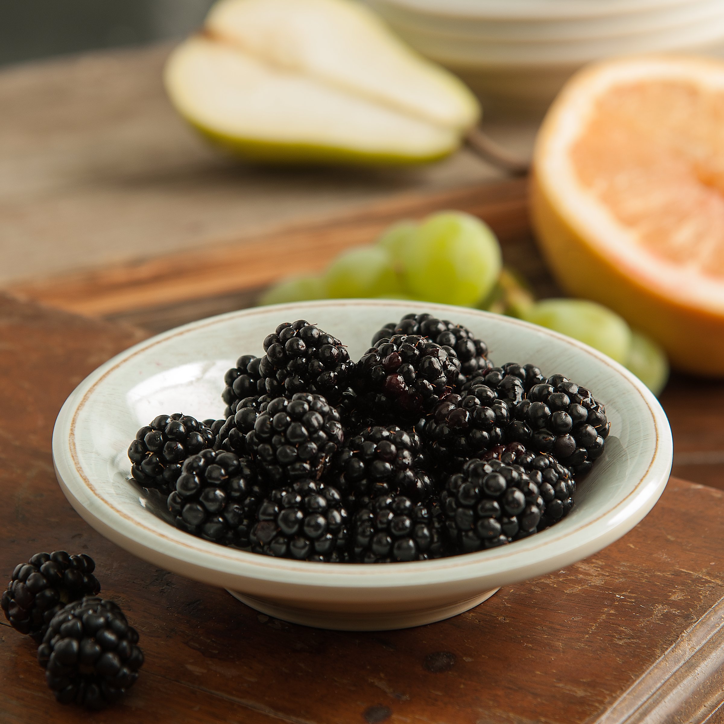 Carlisle FoodService Reusable Melamine Plastic Bowl - 4.5 oz Buff Fruit & Salad Bowl for Home, Restaurant, Catering (Pack of 48) | Durable Dishwasher-Safe Serving Bowls for Parties, Picnics & Commercial Use