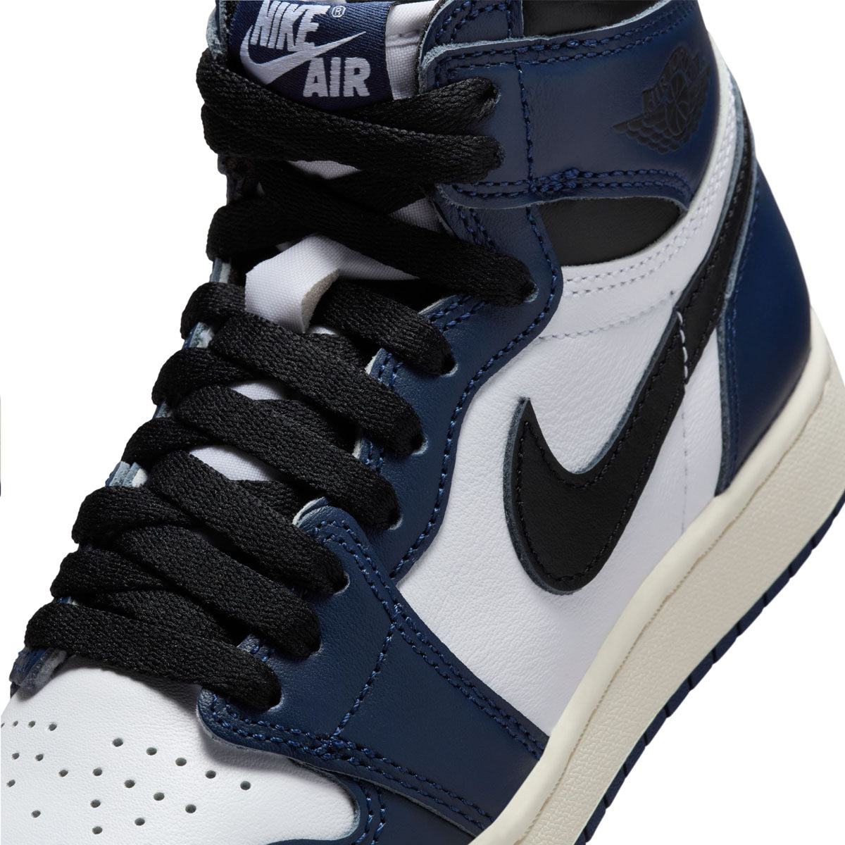 Air Jordan 1 High OG 'Midnight Navy' Kids Basketball Shoes - Stylish Sneakers for Boys & Girls - Perfect for School, Sports & Casual Wear