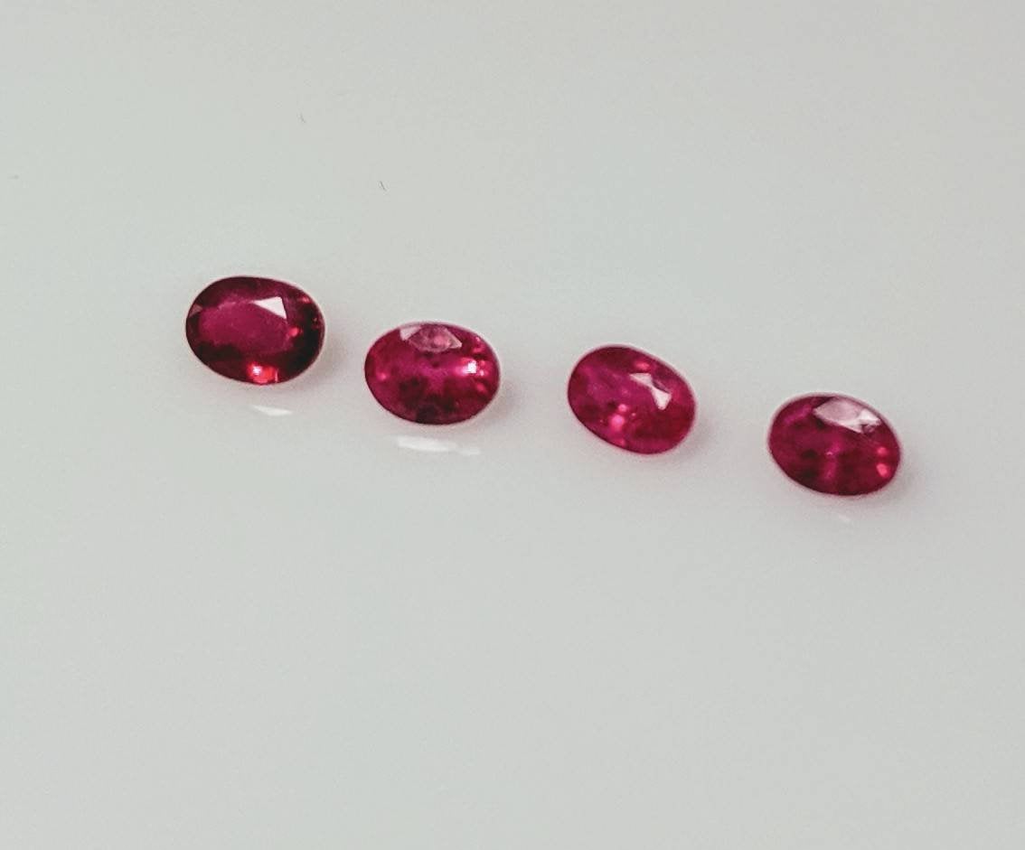 4x3mm Oval Natural Sri Lanka Blood Red Ruby Loose Stones (0.81ct, VS-SI, July Birthstone) - Lot of 4 Genuine Burma Rubies for Jewelry Making, Engagement Rings & Birthstone Gifts