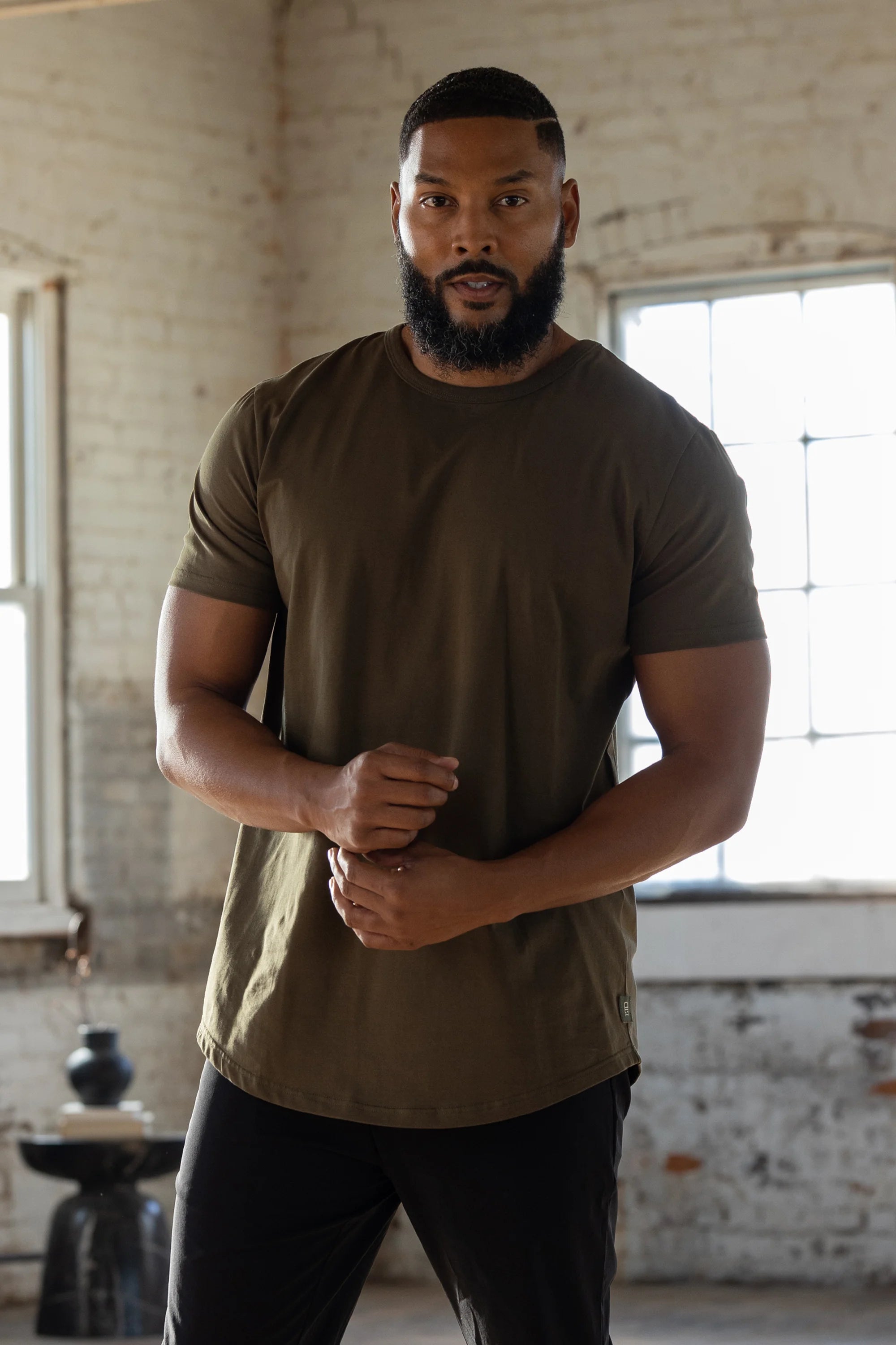 Premium Basic Tee for Men & Women | Soft Cotton Comfort Fit T-Shirt | Casual Wear, Layering & Everyday Outfits