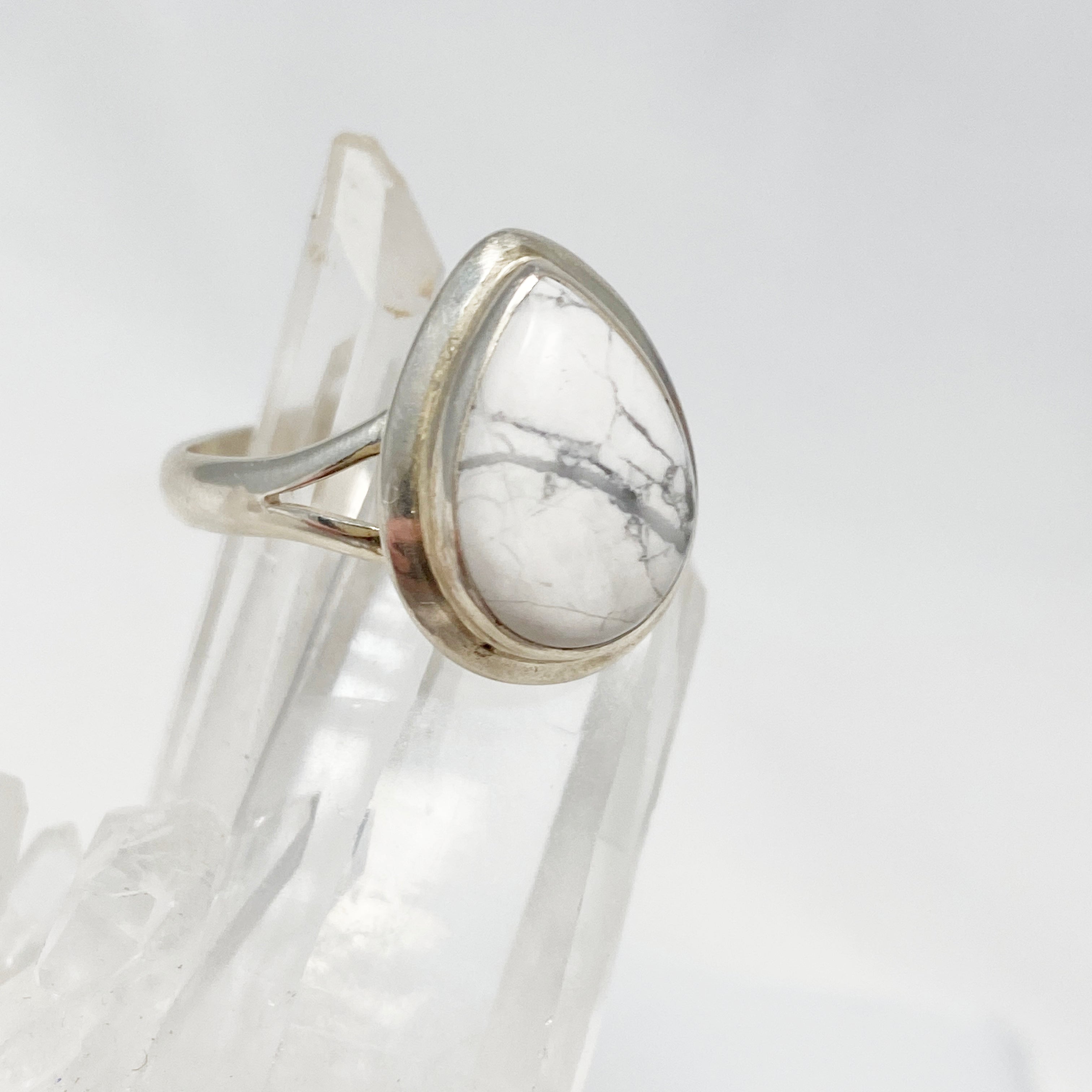 Howlite Teardrop Ring for Women - Size 10 Silver Plated Boho Jewelry KRGJ3083 | Perfect for Meditation, Yoga & Spiritual Healing
