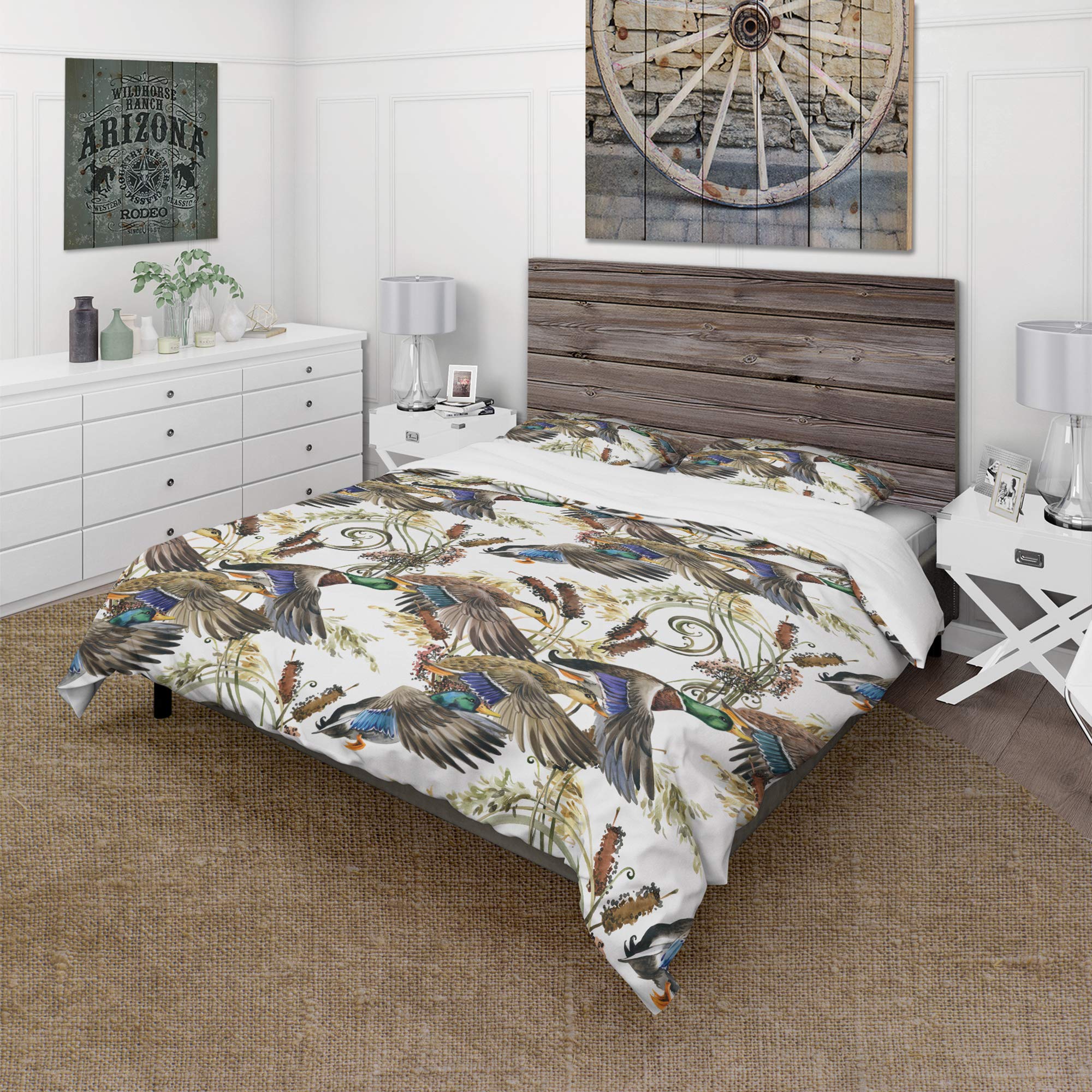 Vibrant Colored Duck Traditional Duvet Cover Set - King Size White Animal Print Bedding Set (3-Piece) - All Season Comfort for Master Bedroom & Guest Room Decor