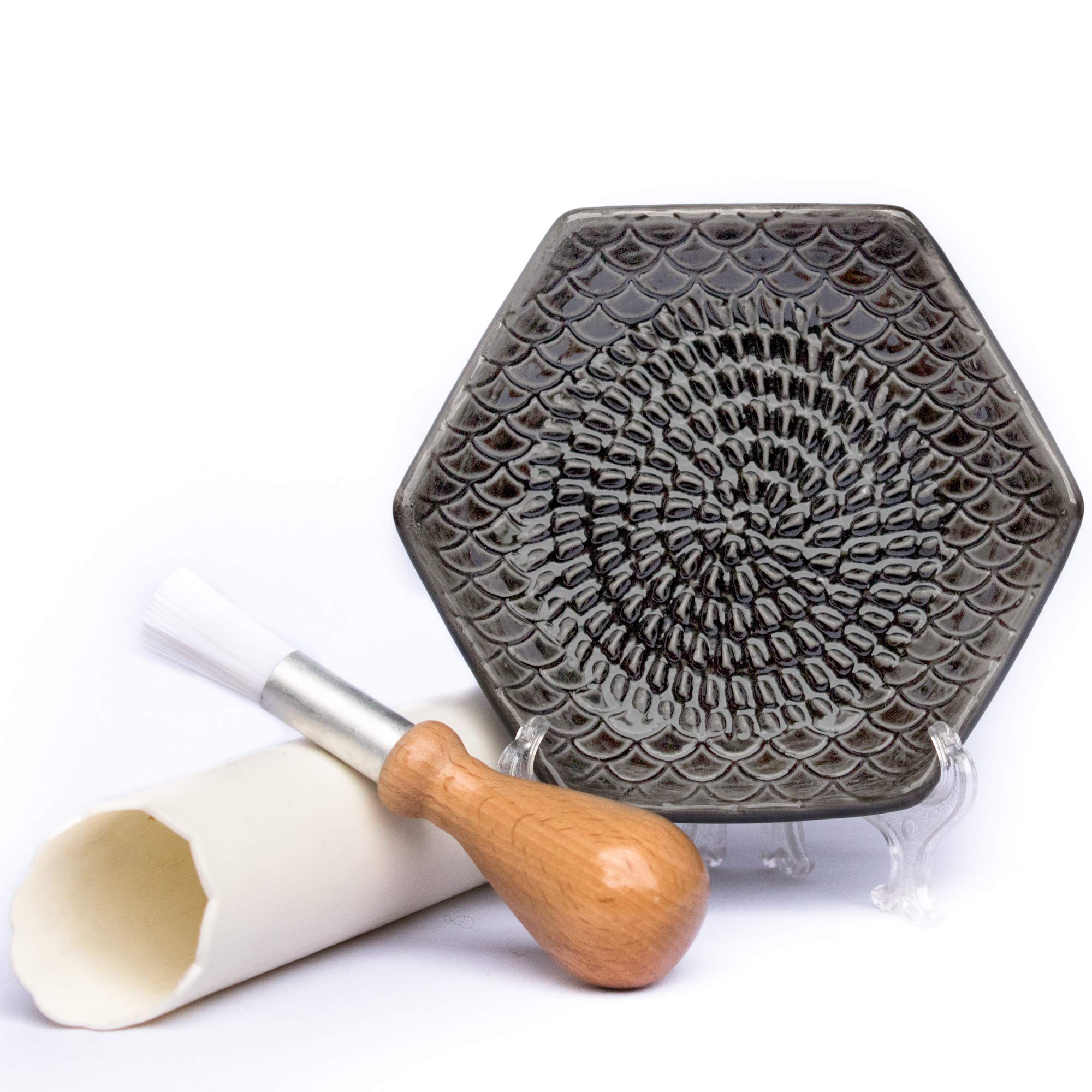Premium Ceramic Grater Set with Peeler & Cleaning Brush - Charcoal Black - Perfect for Zesting Citrus, Grating Cheese & Preparing Fresh Ingredients