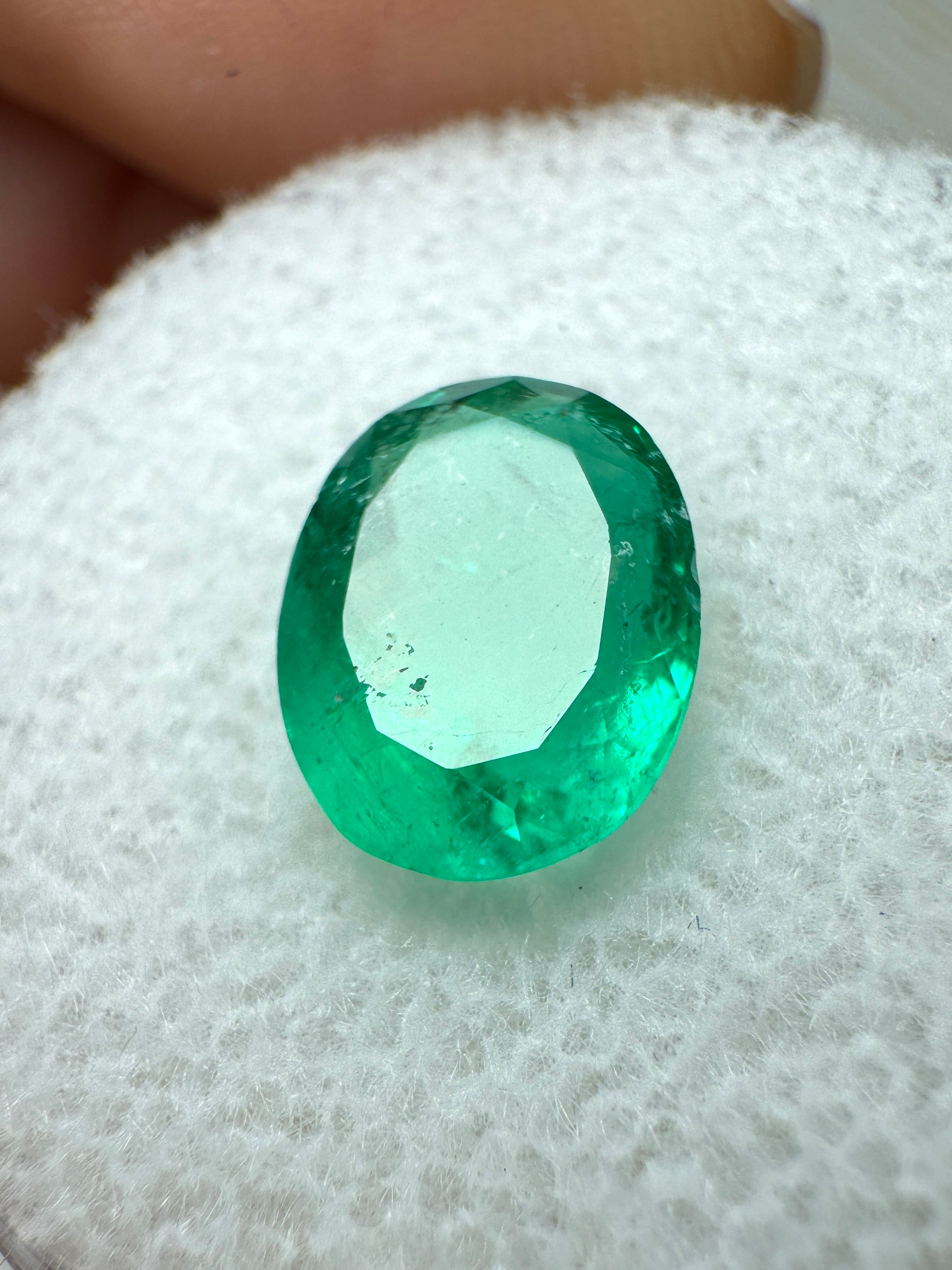 1.93 Carat Natural Colombian Emerald - 9.5x7.3mm Oval Cut Loose Green Gemstone for Jewelry Making & Engagement Rings