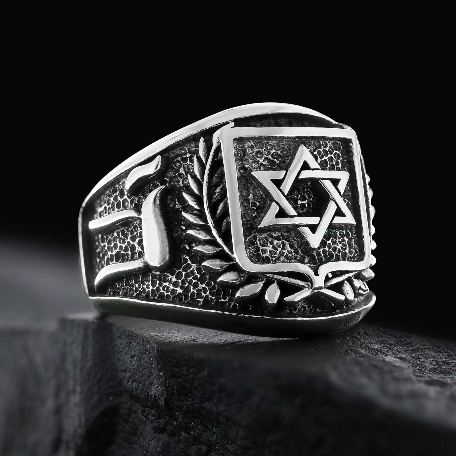Star of David Ring - Jewish Star Jewelry with Custom Hebrew Engraving | Magen David & Shield of David Ring | Perfect for Hanukkah Gifts, Bar Mitzvah & Jewish Wedding Jewelry