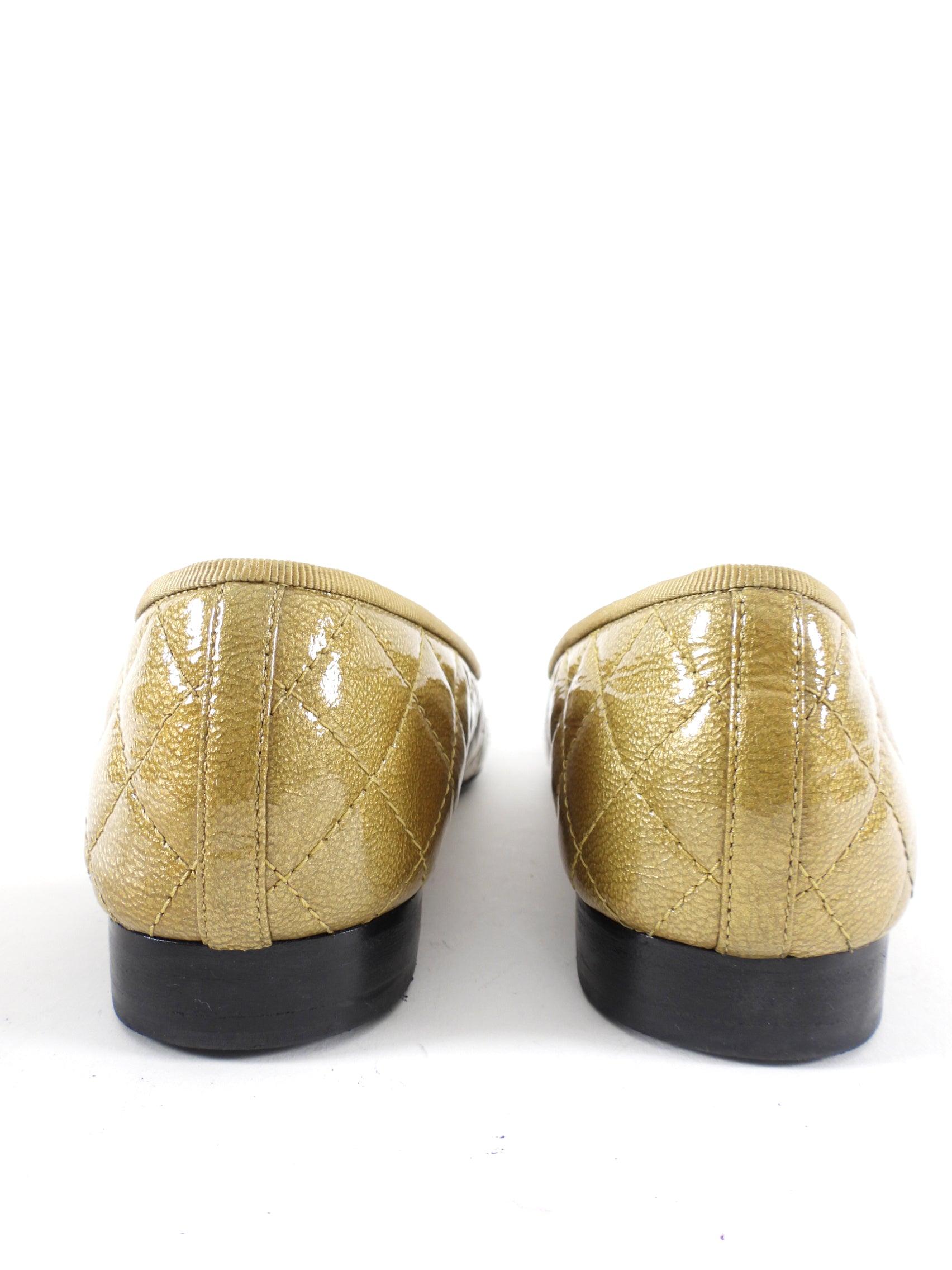 Chanel Gold and Black Cap Toe Patent Quilted Ballet Flats Women's Size 40C - Elegant Comfort for Work, Parties & Special Occasions