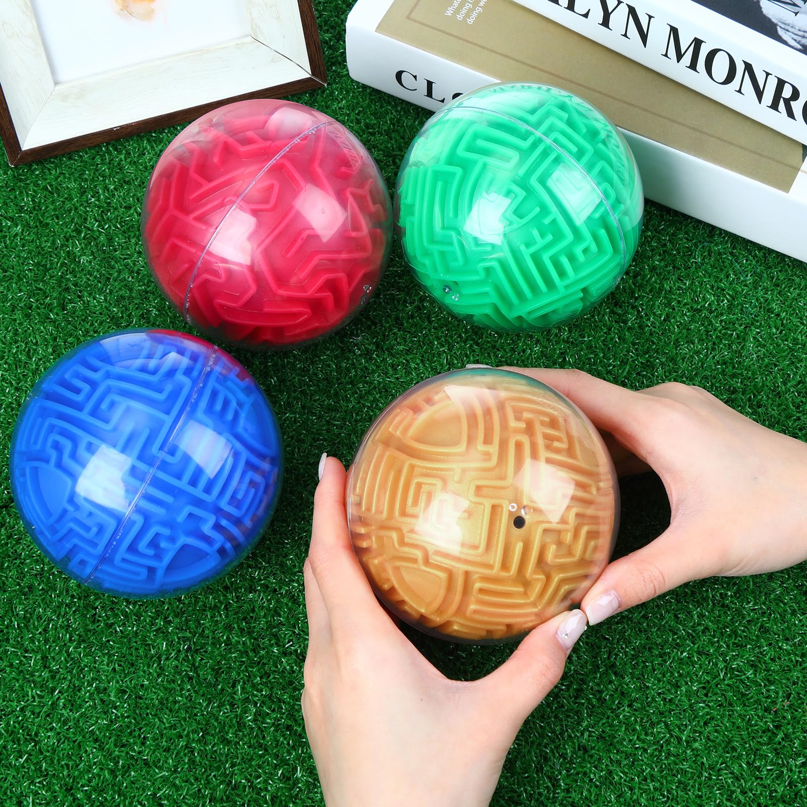 Sumind 4 Pack 3D Puzzle Maze Ball - Magic Brain Teaser Games for Adults & Teens - Memory & Sequential Gravity Maze Cube Sphere - Educational STEM Toys for Hard Challenges (Blue, Green, Rose Red, Gold) - Perfect for Stress Relief, Office Desk Toys & Cognitive Training