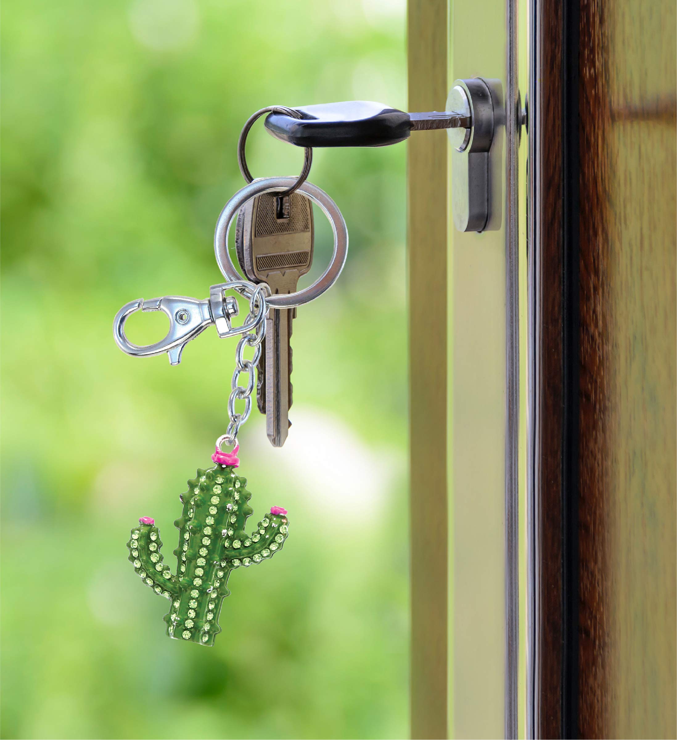 Aqua79 Silver 3D Cactus Keychain - Sparkling Rhinestone Charm, Fashionable Metal Alloy Key Ring with Clasp | Durable Crystal Jewelry Accessory for Women, Girls, Party, Gift Giving, Handbag Decoration