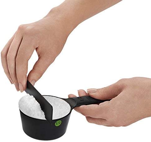 6-Piece Plastic Measuring Cups Set - Black - Perfect for Baking, Cooking & Meal Prep