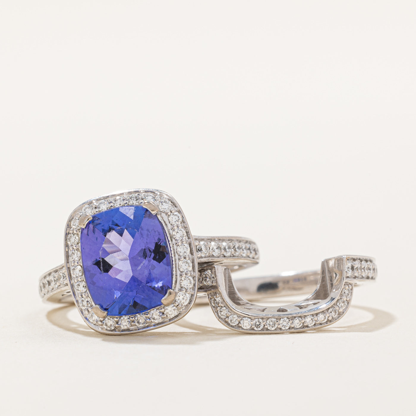 Exquisite 2.85ct Tanzanite & 0.50ct Diamond Wedding Ring Set in Size 7.5 - Elegant Bridal Jewelry for Engagement, Anniversary & Special Occasions