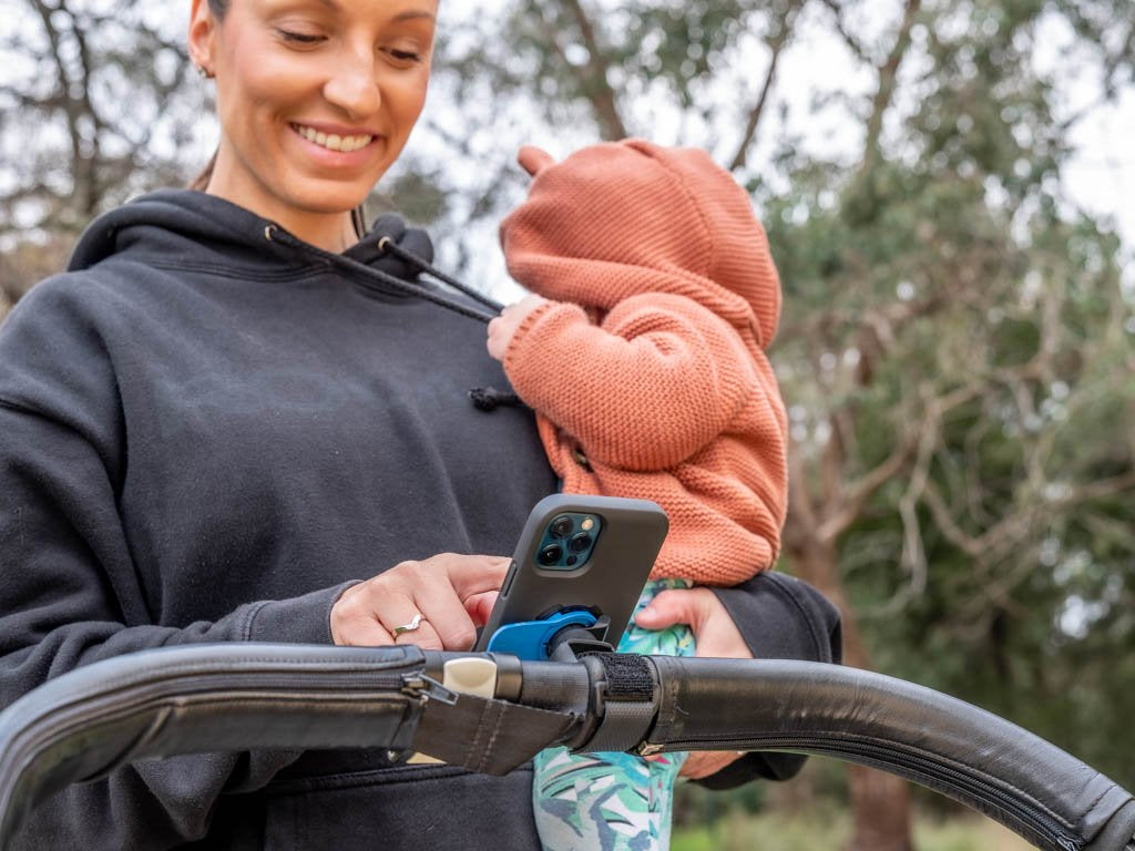 Premium Baby Stroller Accessories Kit - Universal iPhone Holder, Cup Holder & Storage Bag for Newborns & Toddlers - Perfect for Shopping, Travel & Outdoor Walks