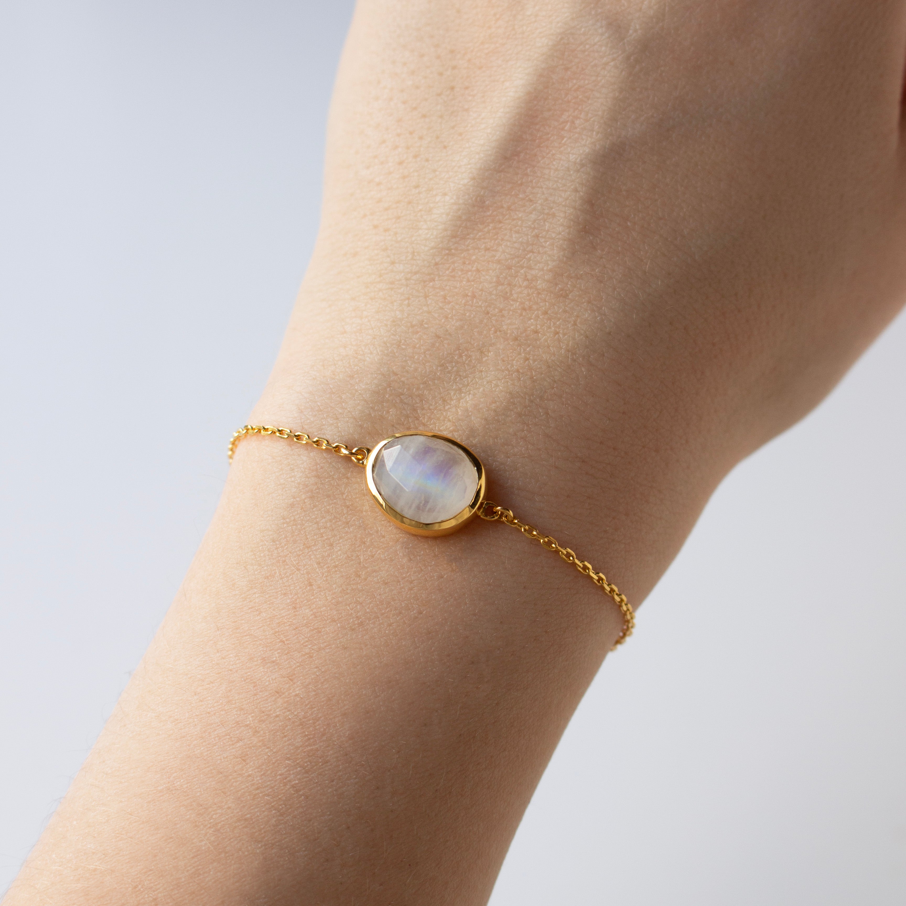 Natural Moonstone Beaded Bracelet for Women - Healing Crystal Jewelry for Meditation, Yoga & Spiritual Balance | Boho Chic Handmade Accessory
