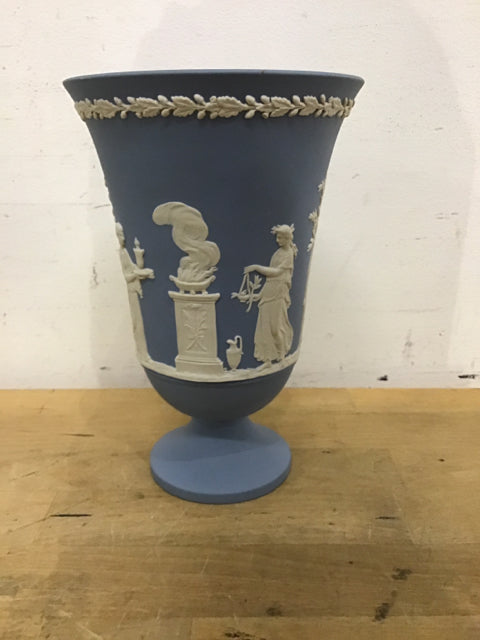 Blue 7 5/8 Wedgewood Vase - Elegant Ceramic Flower Vase for Home Decor, Wedding Centerpieces & Gift Giving