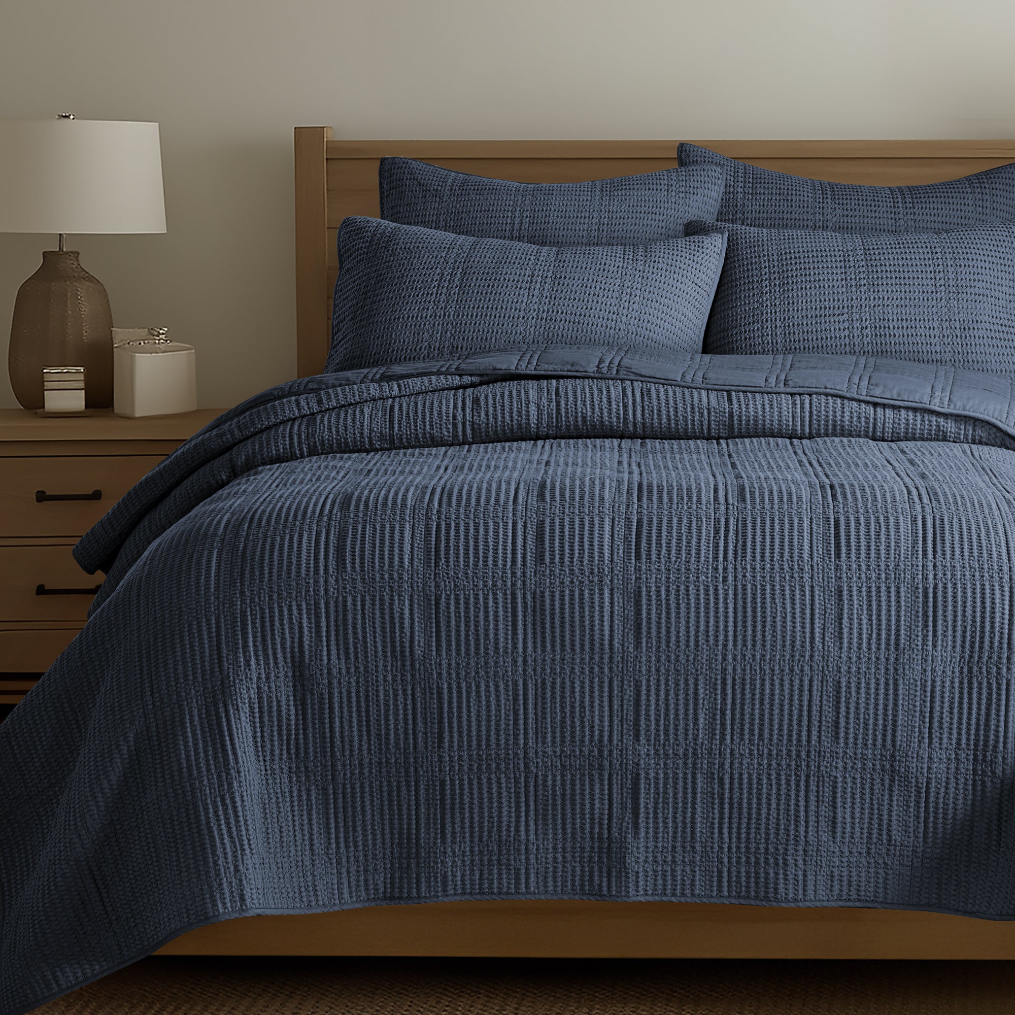 Luxury Cloud Waffle Quilt Set - Ultra Soft Breathable Bedding - Queen Size Comforter & Duvet Cover - Perfect for Cozy Bedroom & Guest Room Decor