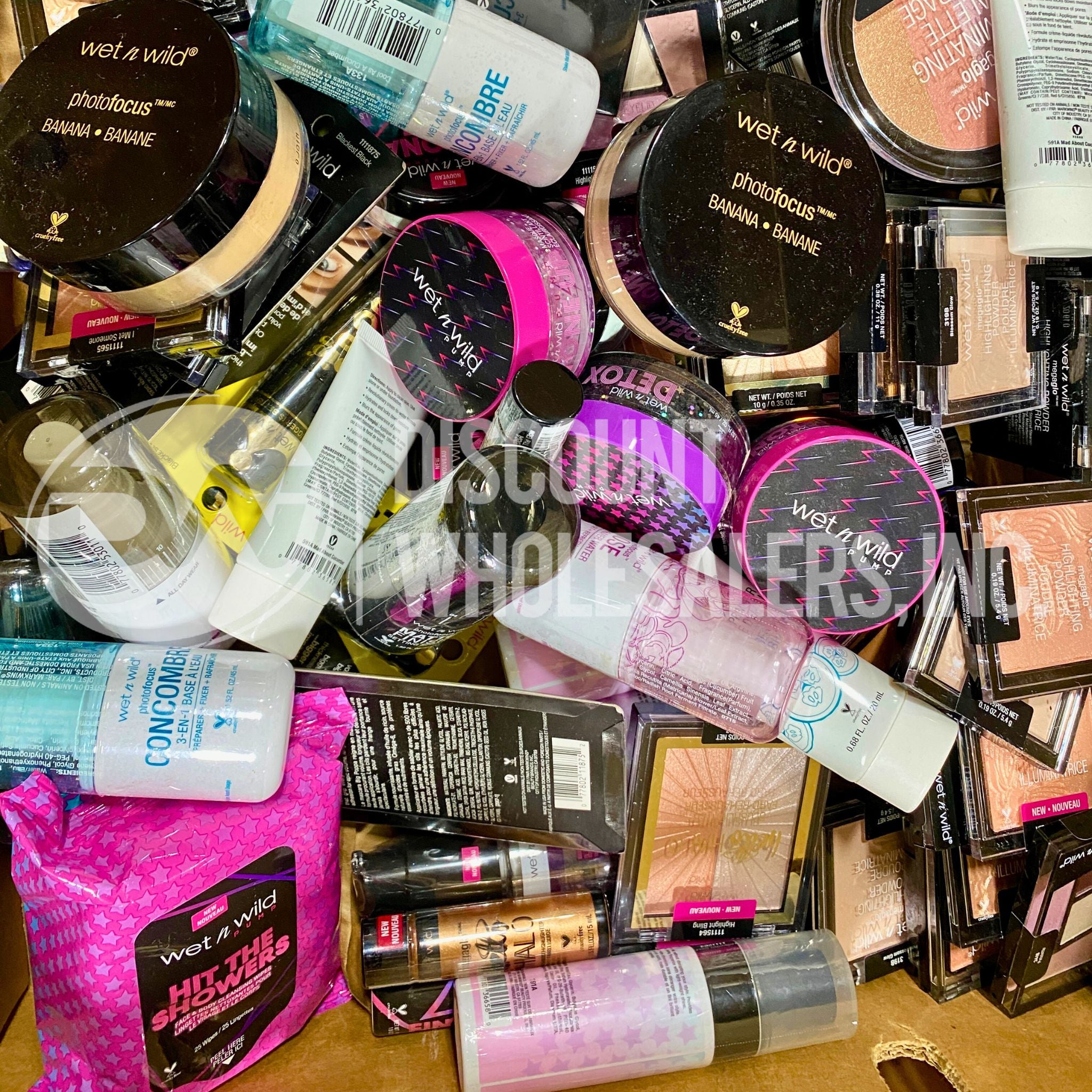 Wet n Wild Makeup Mix – 100 Pcs Eyeshadow, Lipstick & Blush Palette Set for Professional Makeup Artists & Beginners | Perfect for Daily Use, Parties & Photo Shoots